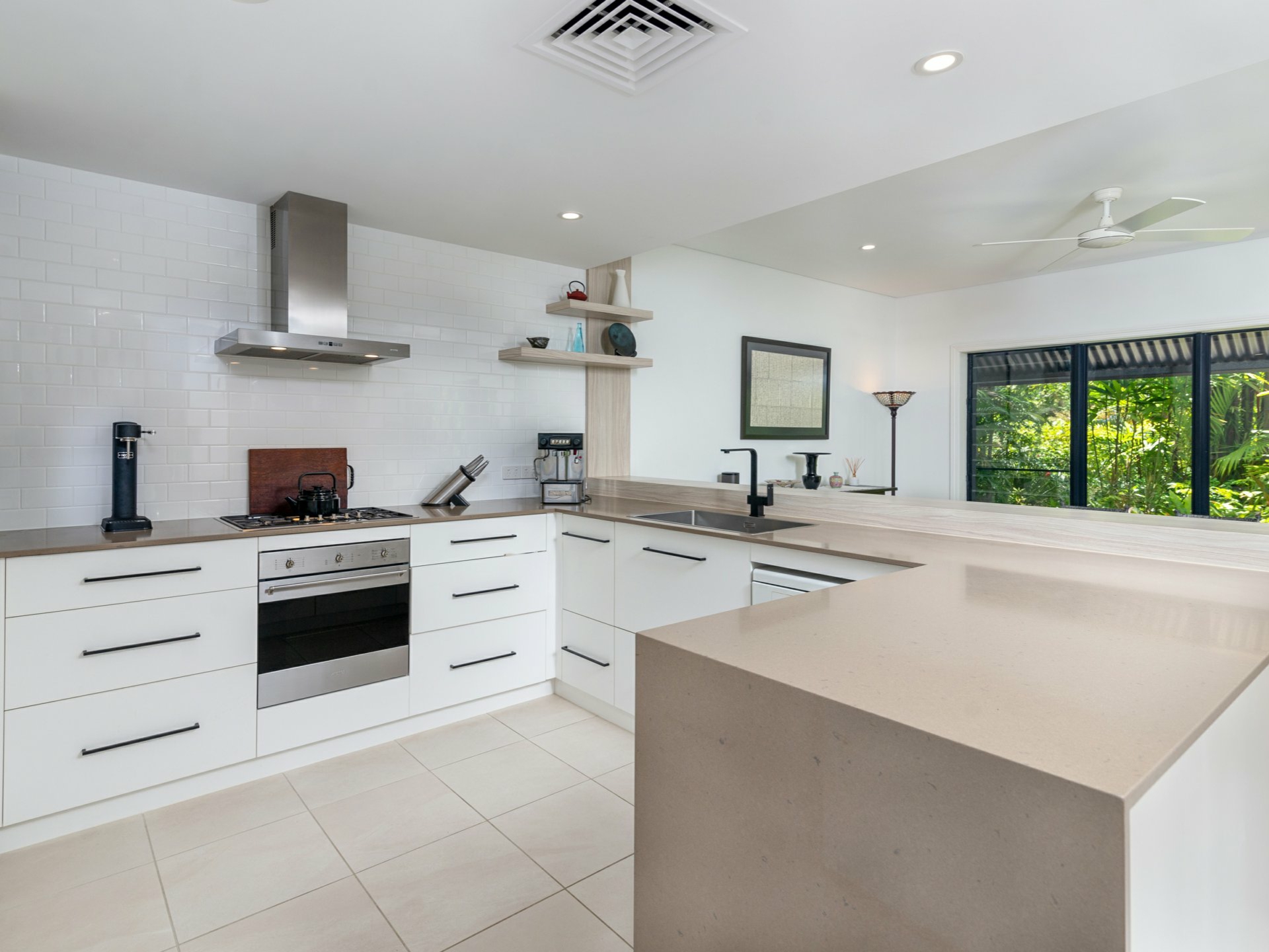1 Thorntons/18-28 St Crispins Avenue, PORT DOUGLAS