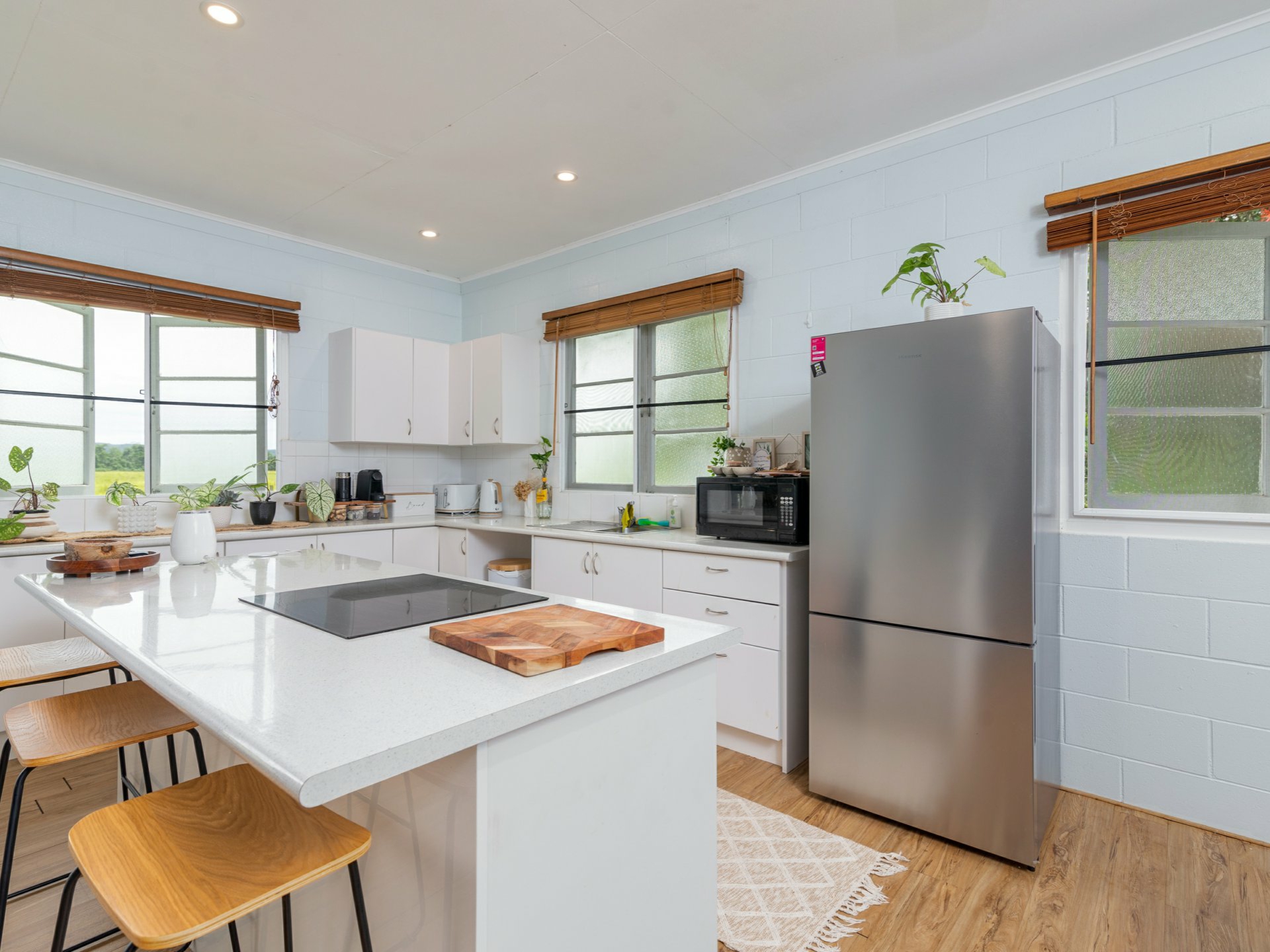 2/674 Syndicate Road, MIALLO