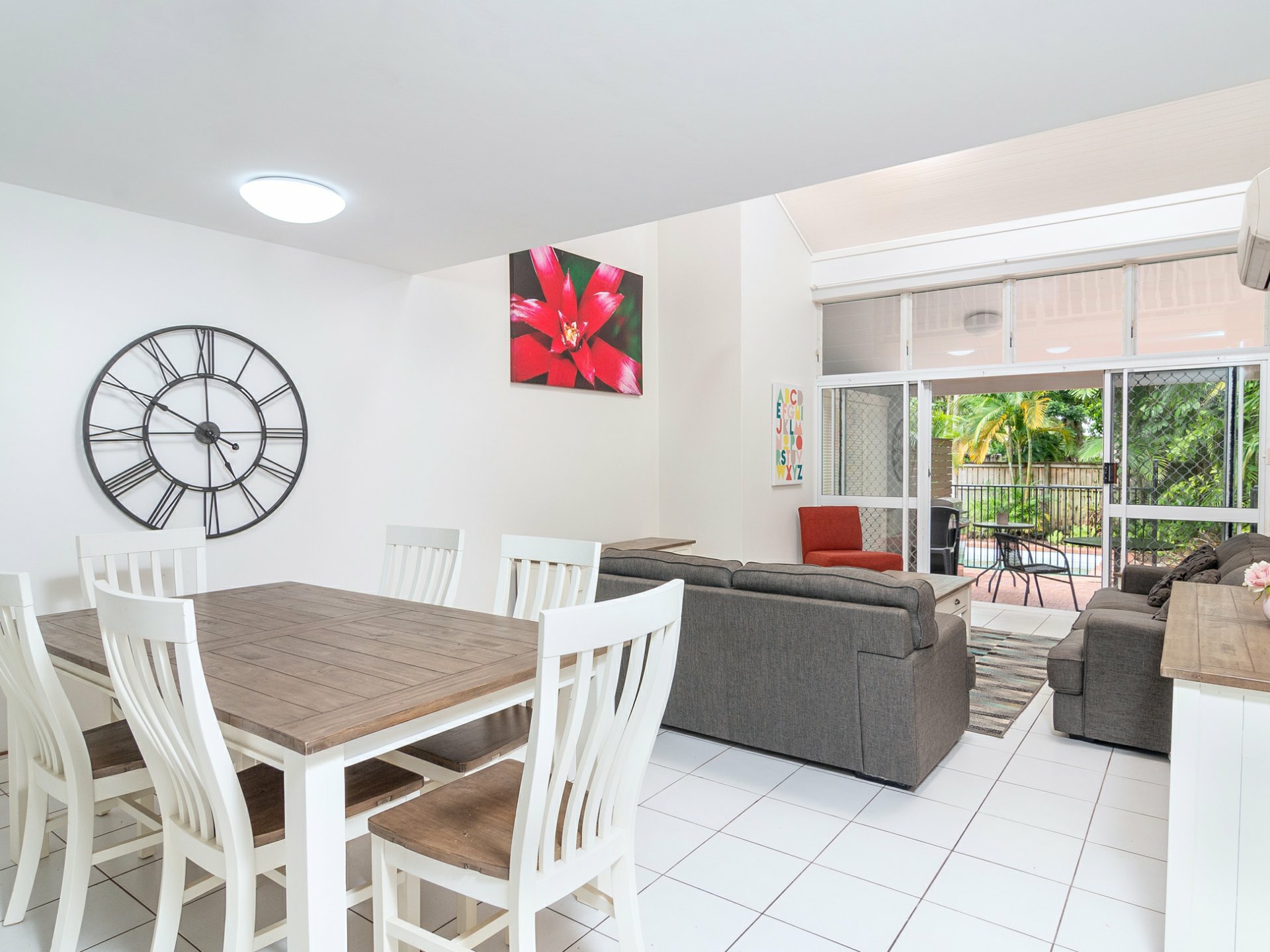 3/29 Coral Drive — photo 2 of 12