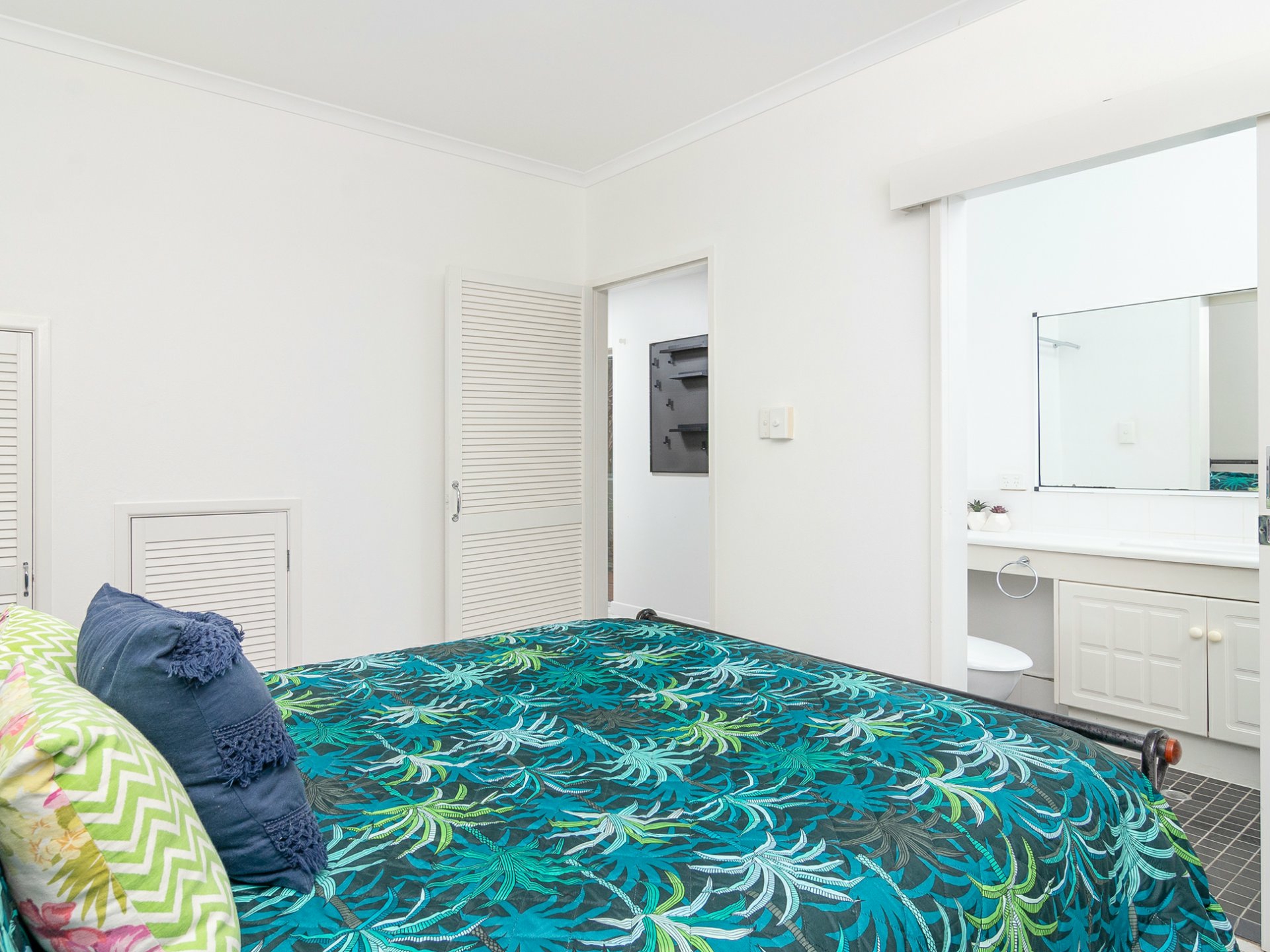 3/29 Coral Drive — photo 7 of 12