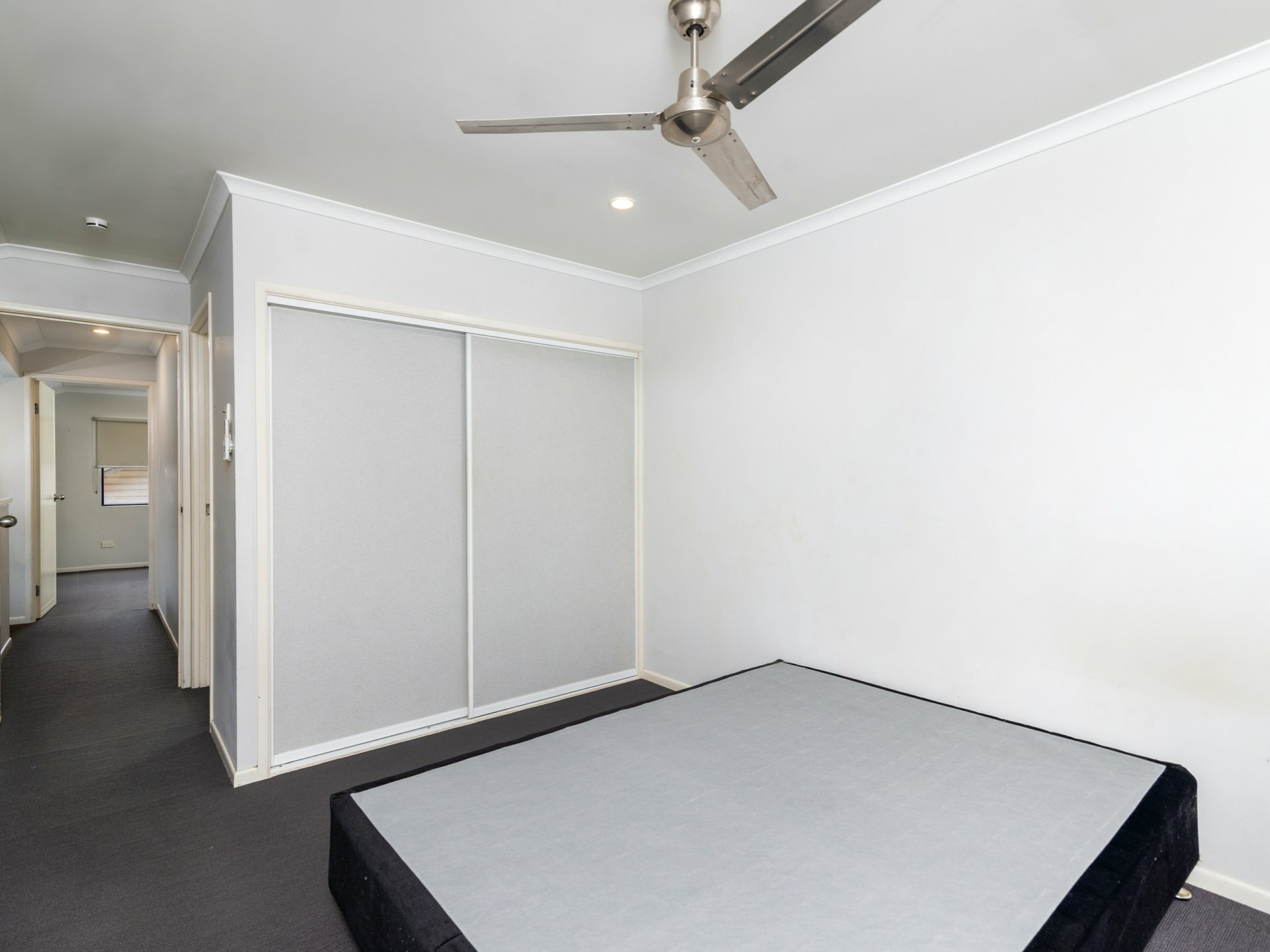 4 Fronds/33-39 Nautilus Street, PORT DOUGLAS