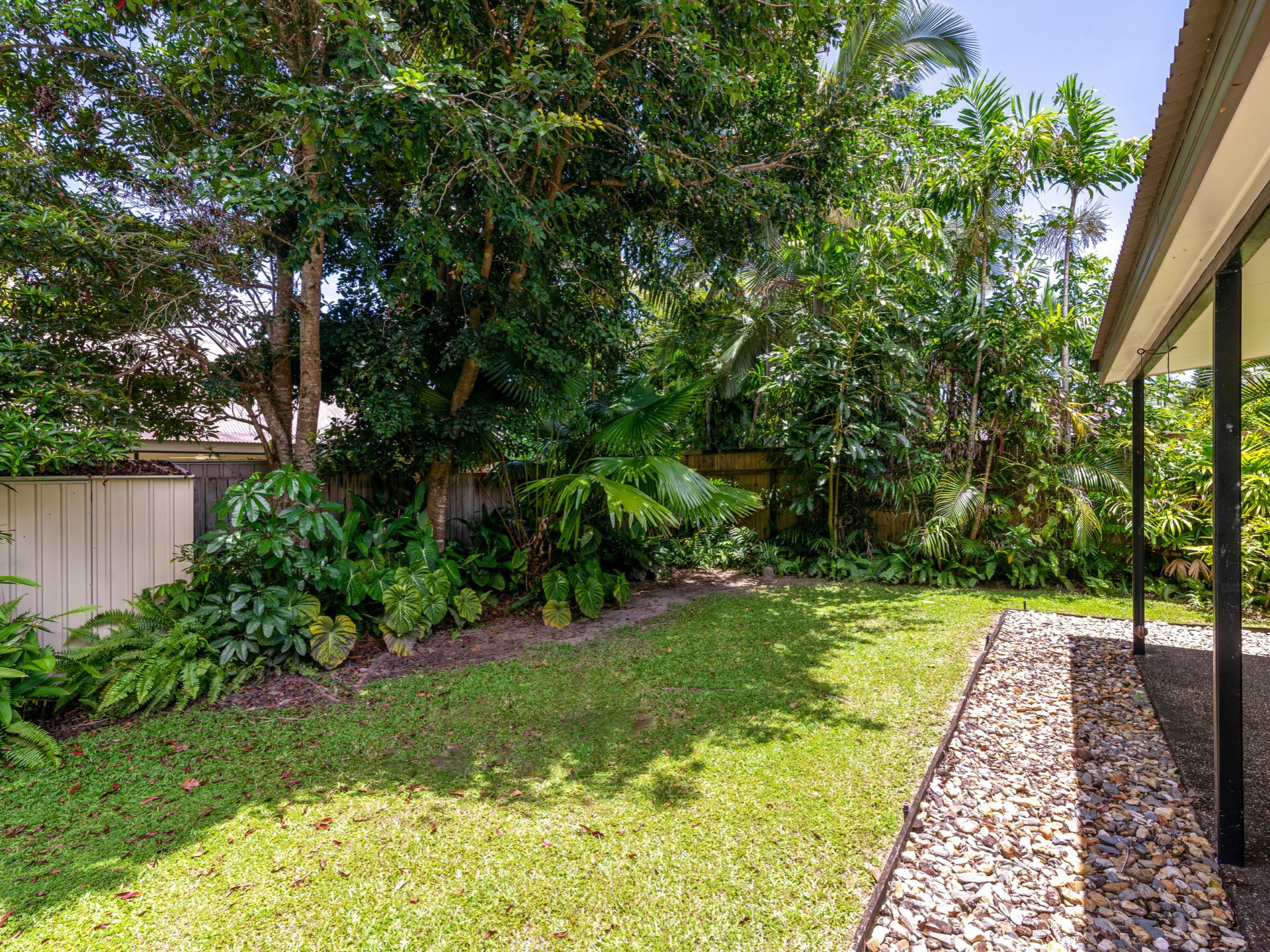 4 Fronds/33-39 Nautilus Street, PORT DOUGLAS