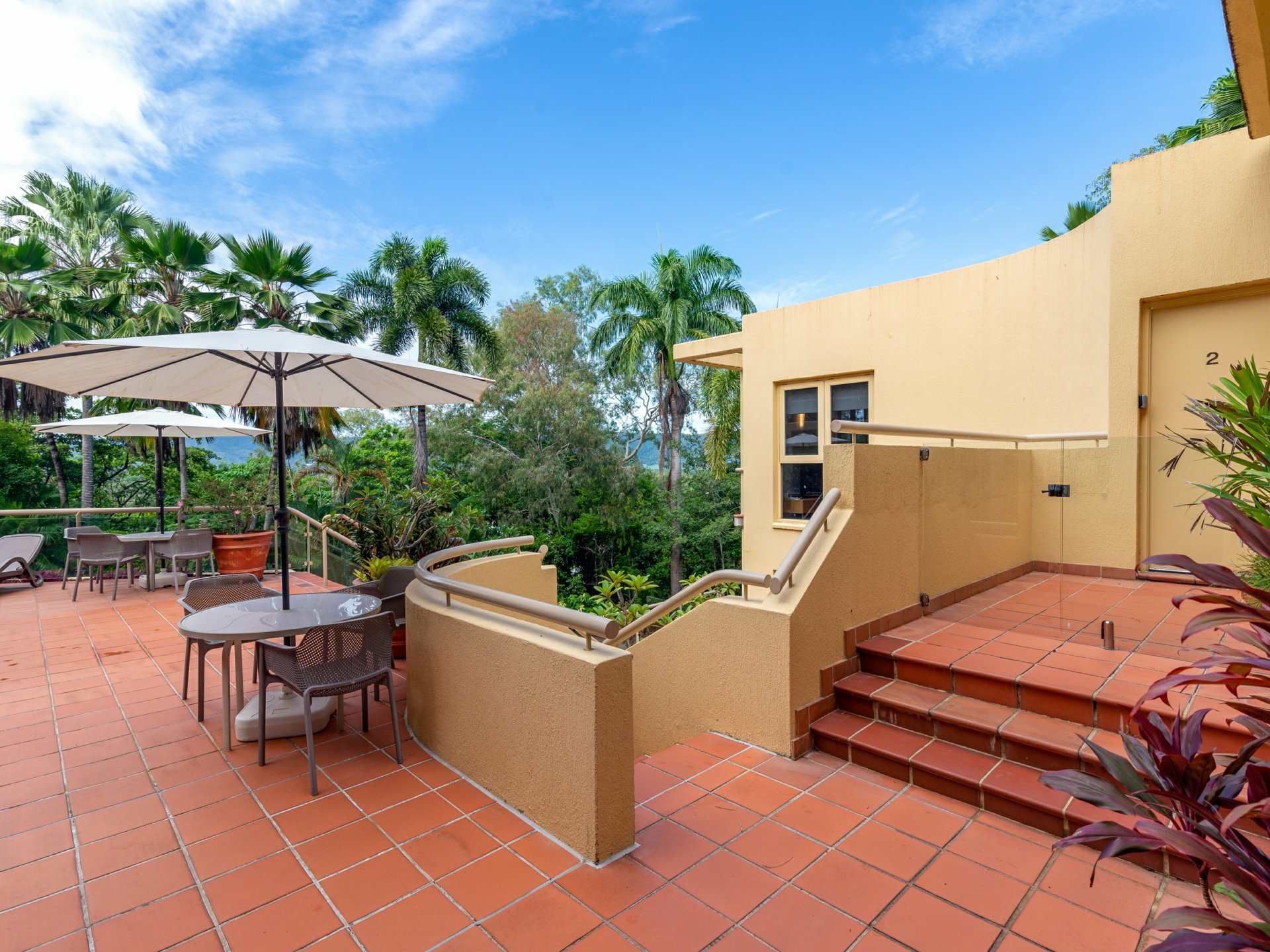 2 The Hill Apartments/48 Murphy Street, PORT DOUGLAS