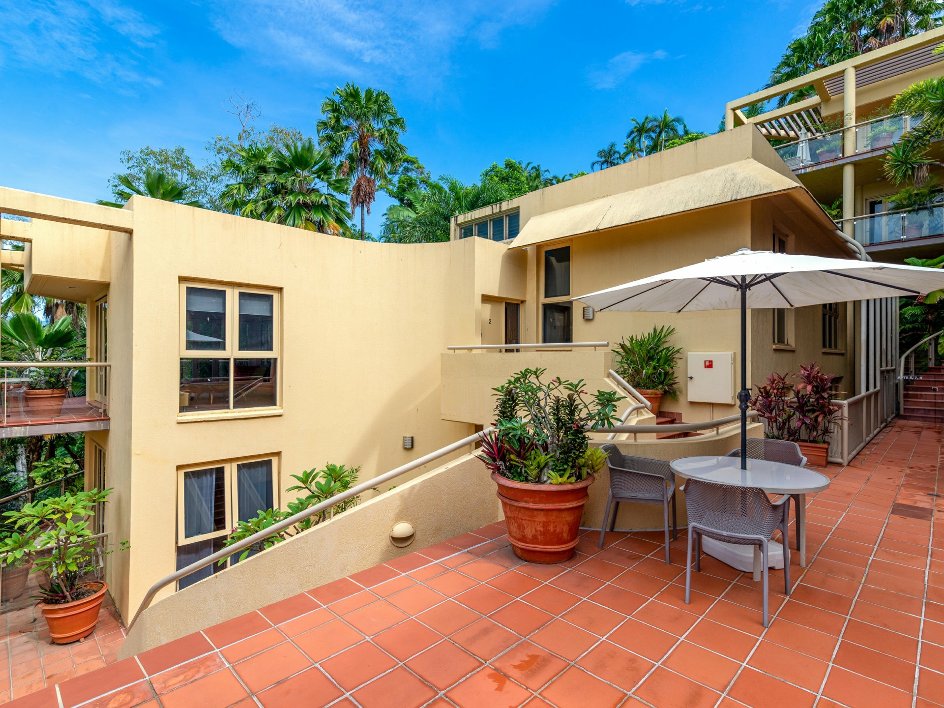 2 The Hill Apartments/48 Murphy Street, PORT DOUGLAS