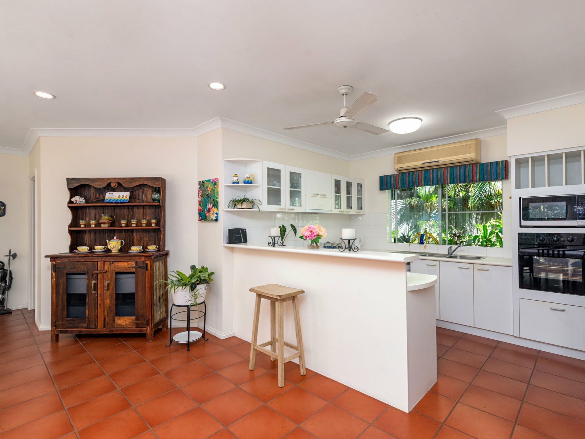 5 Sorrento Crescent, PORT DOUGLAS