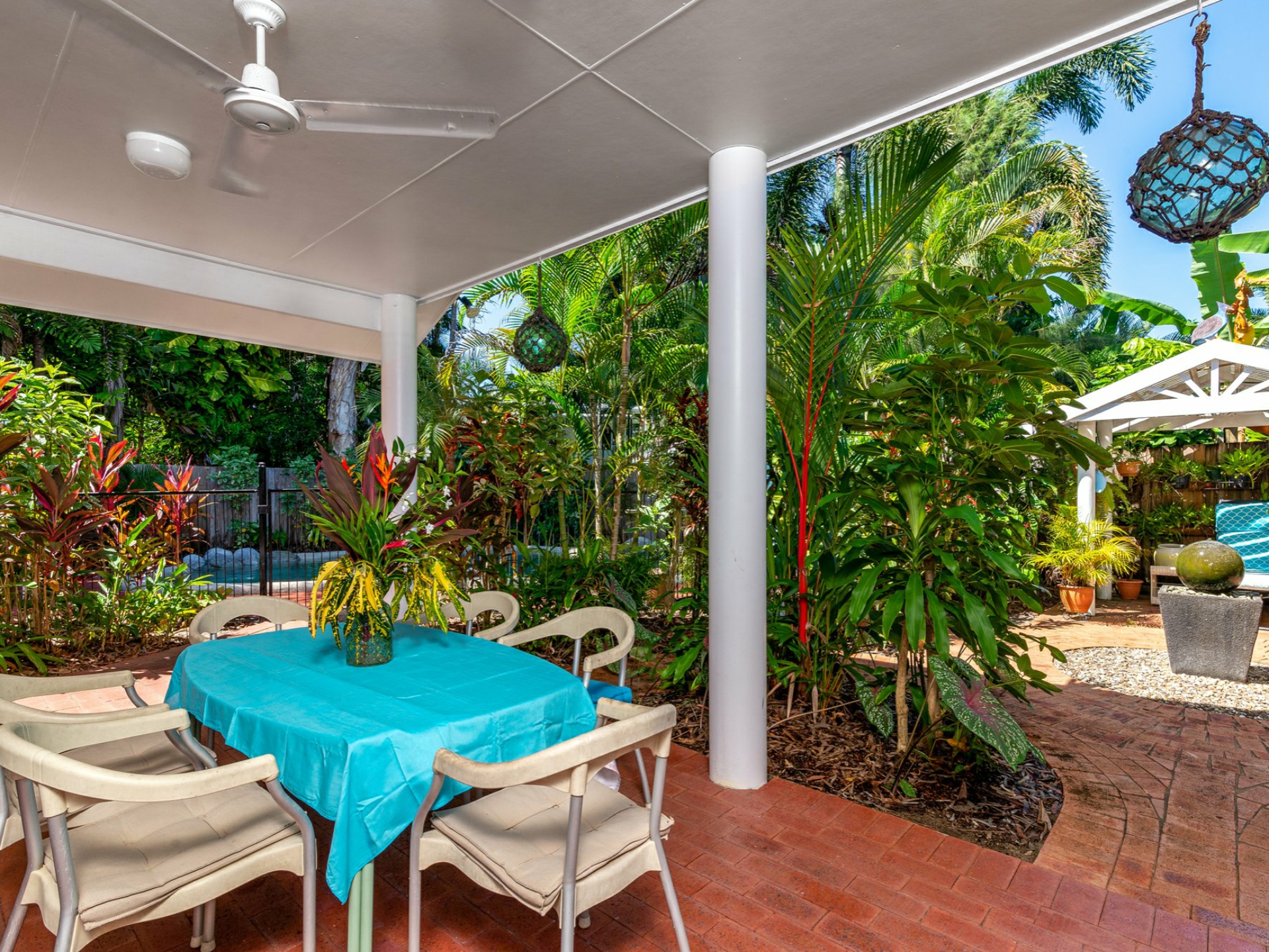 5 Sorrento Crescent, PORT DOUGLAS