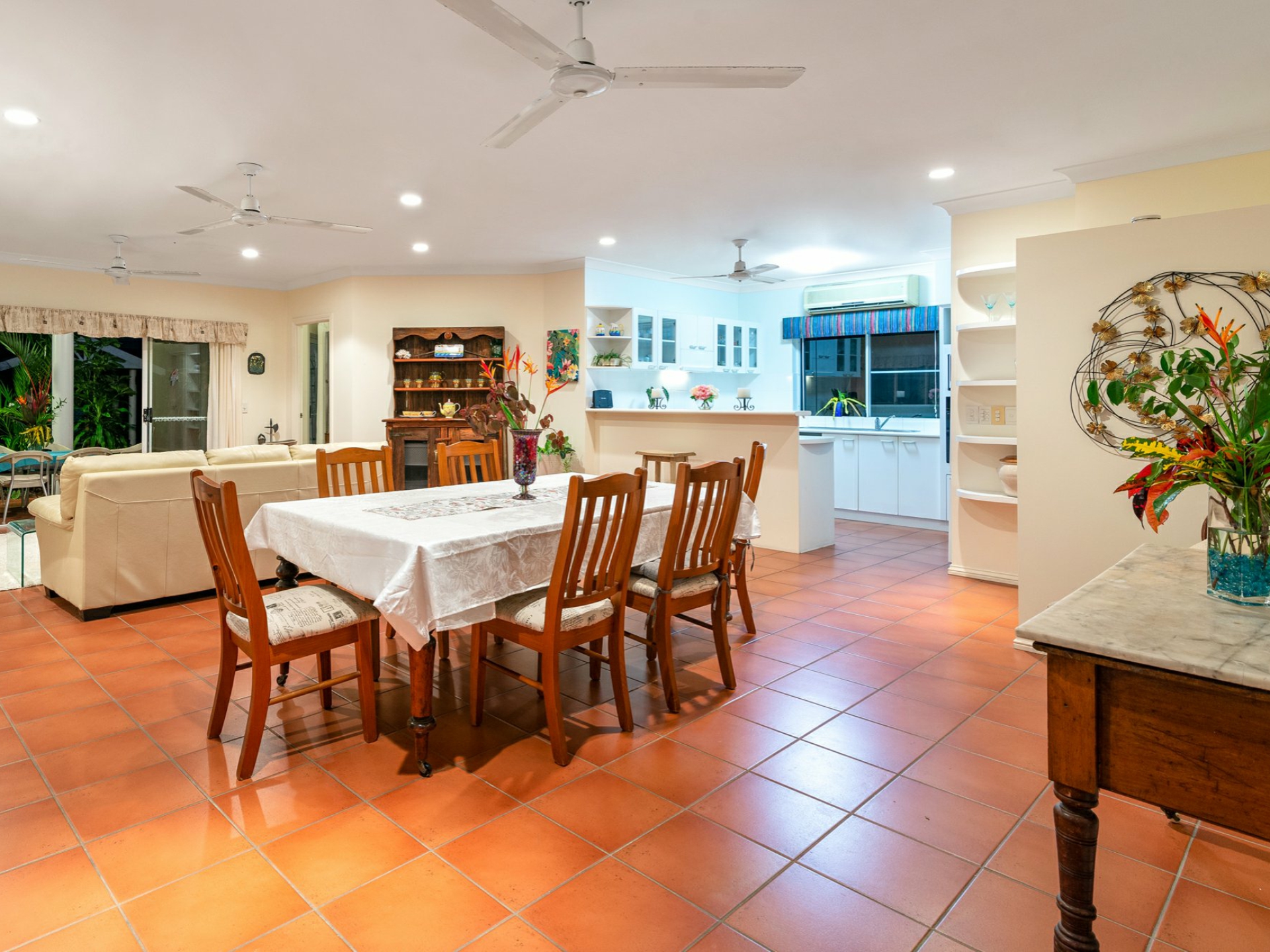 5 Sorrento Crescent, PORT DOUGLAS