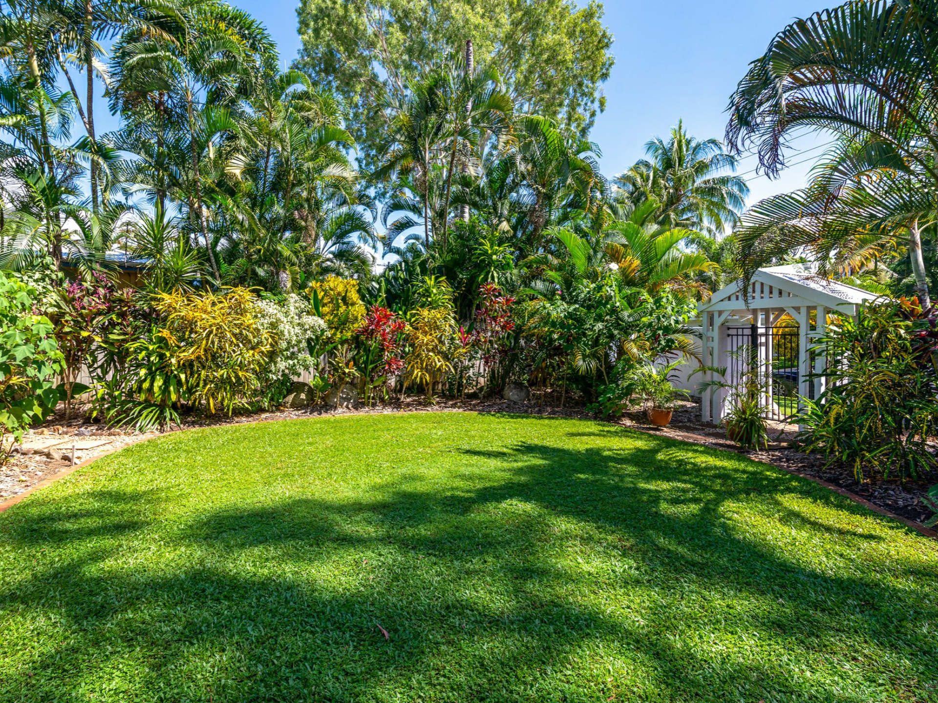 5 Sorrento Crescent, PORT DOUGLAS