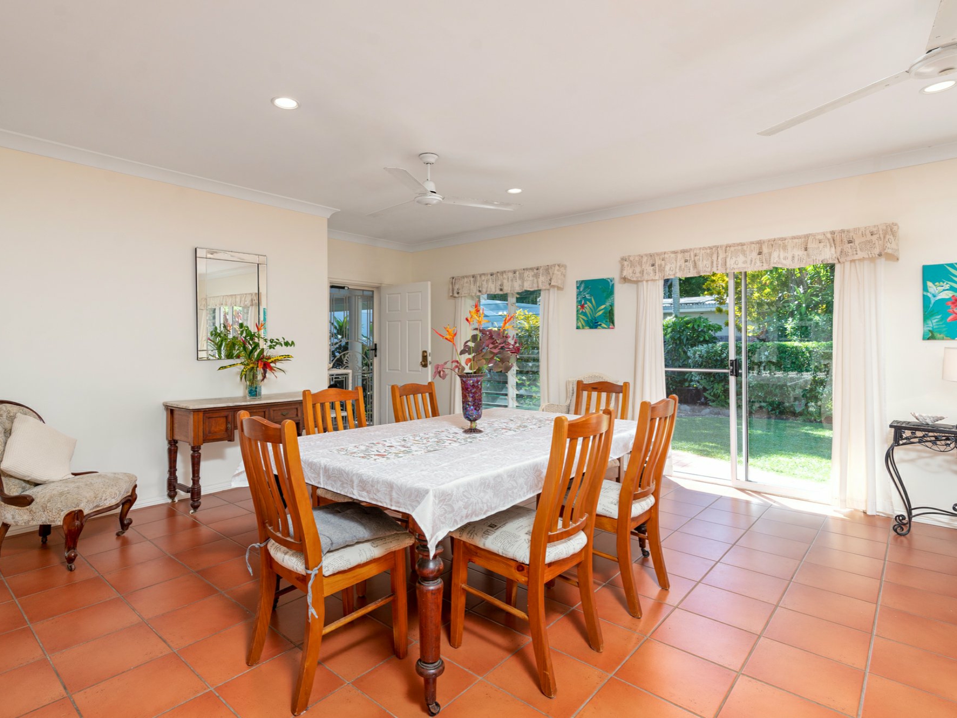5 Sorrento Crescent, PORT DOUGLAS