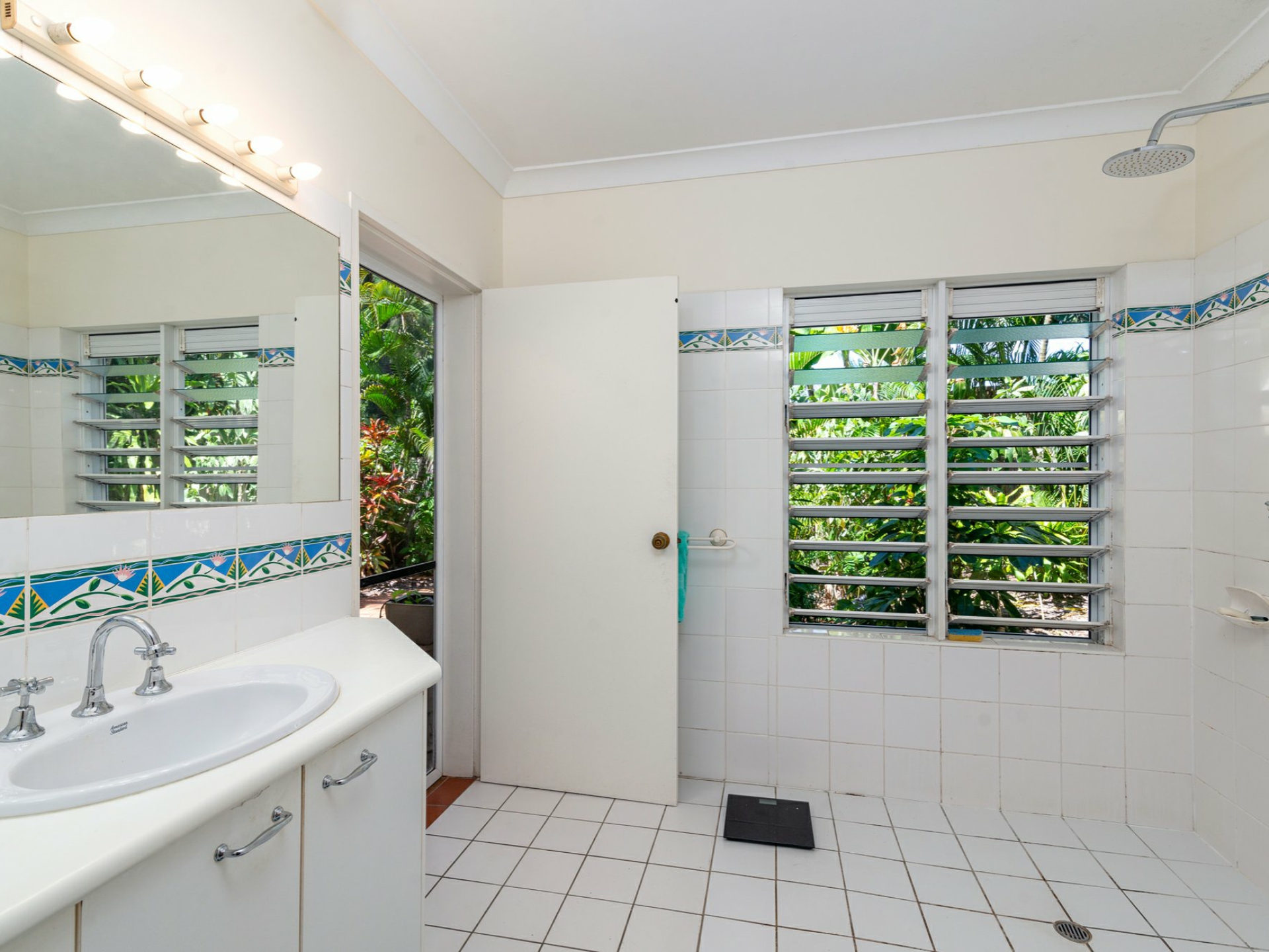 5 Sorrento Crescent, PORT DOUGLAS