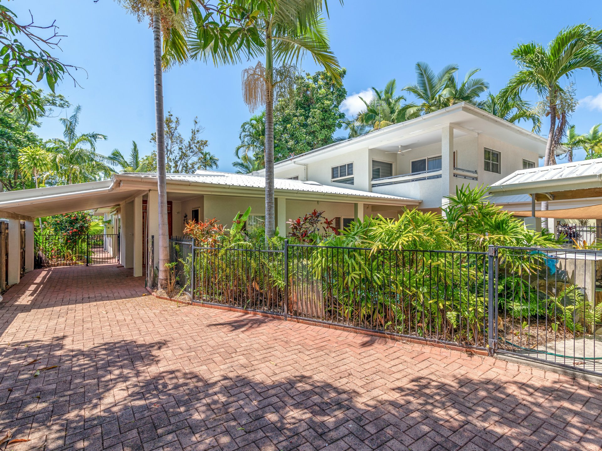 16A Nautilus Street, PORT DOUGLAS