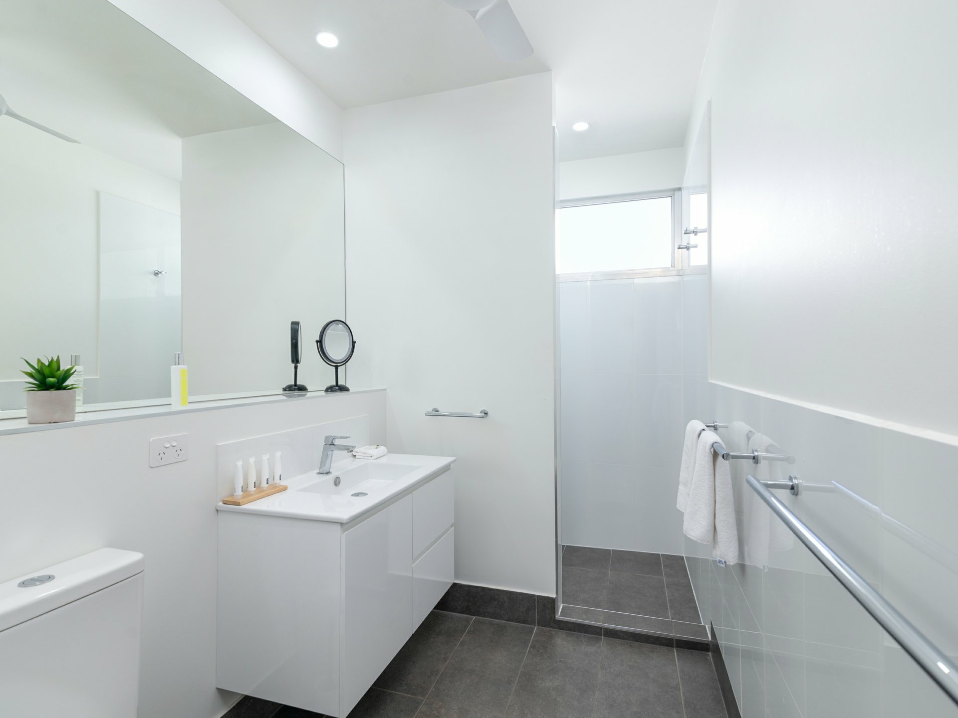 42 Pool/19-37 St Crispins Avenue, PORT DOUGLAS