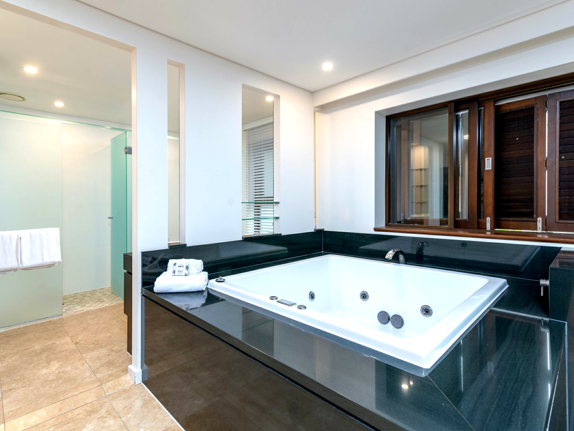 303 Sea Temple/22-36 Mitre Street, PORT DOUGLAS