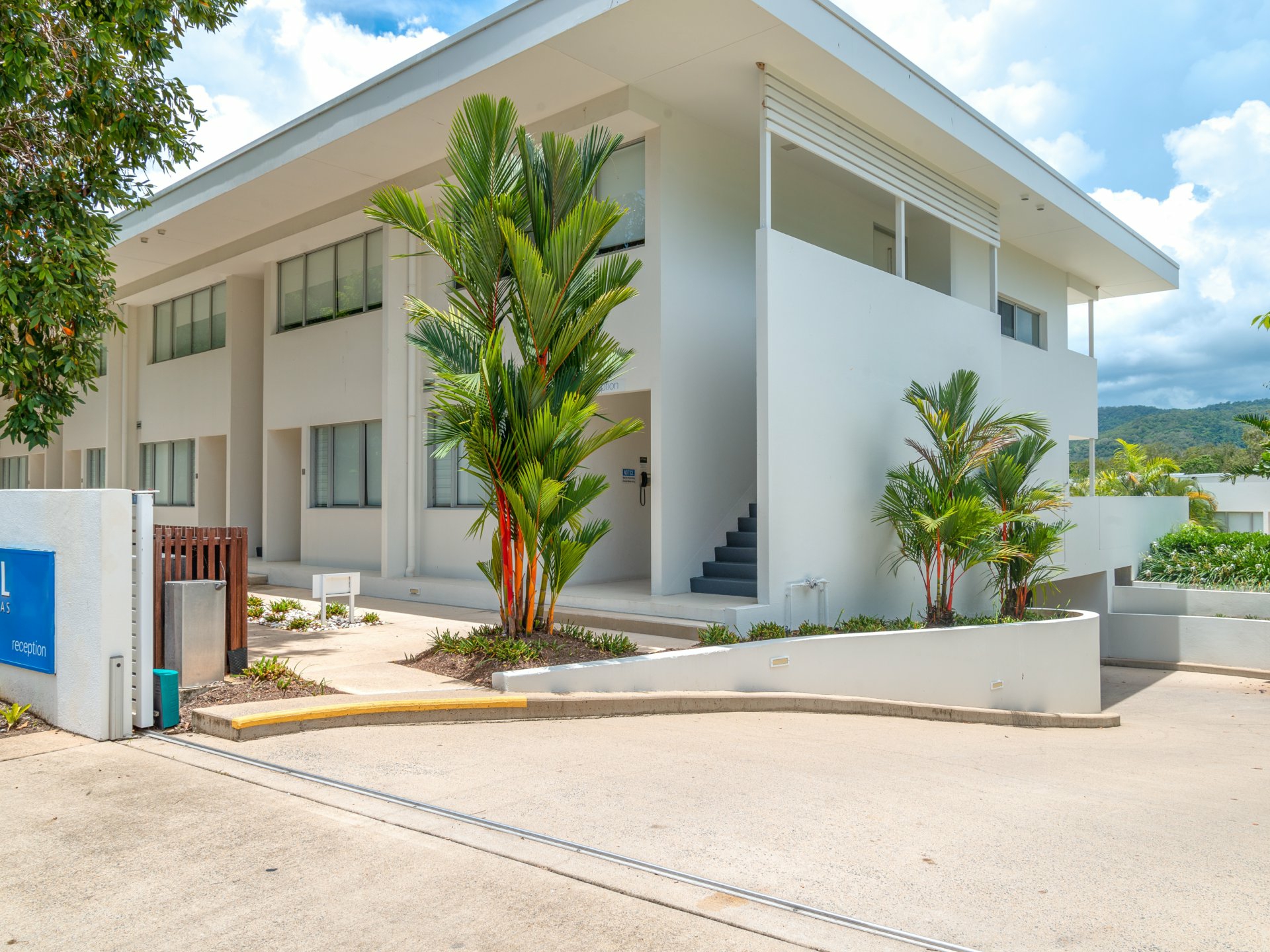 42 Pool/19-37 St Crispins Avenue, PORT DOUGLAS