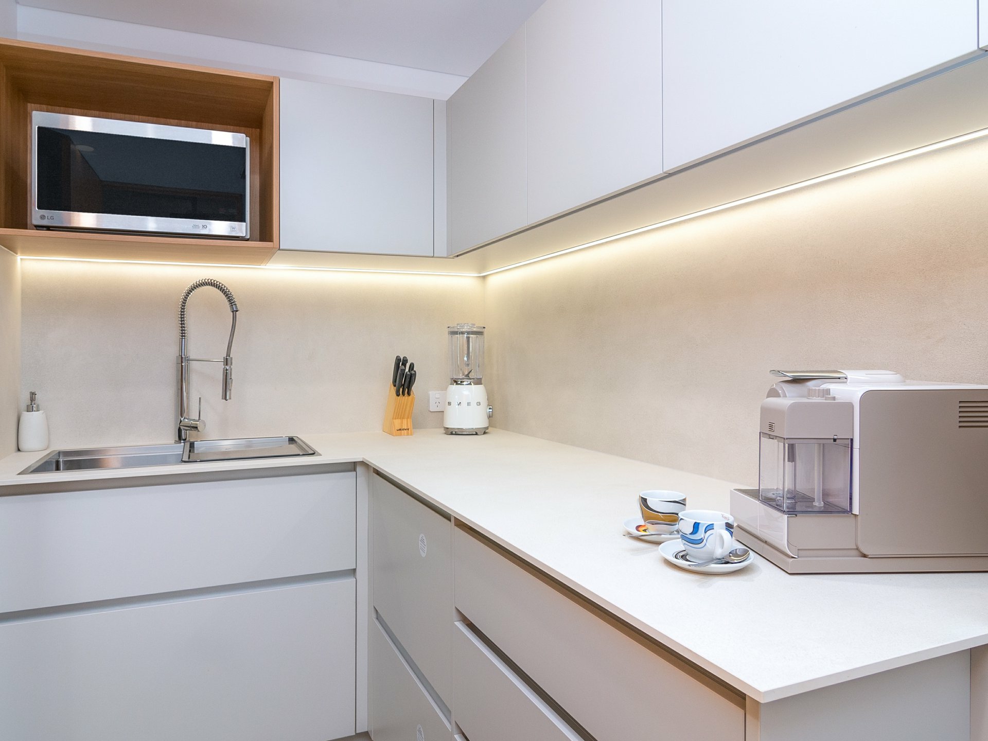 2 Aria/14 Mudlo Street Port Douglas QLD Villa for Sale LJ Hooker