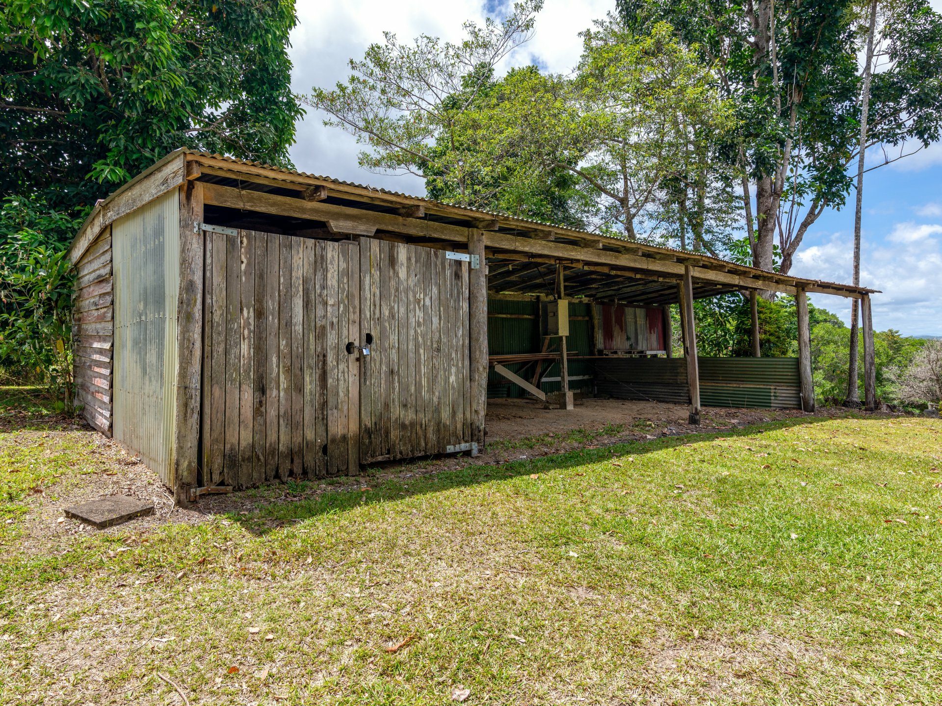6 Salisbury Drive, JULATTEN