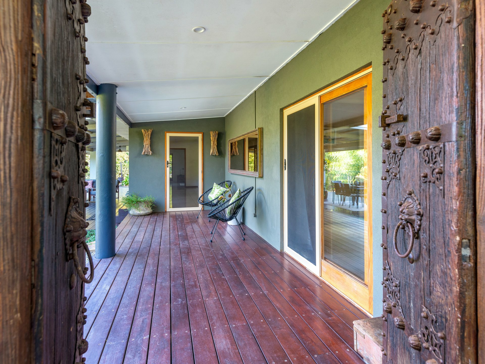 8 Finlay Crescent, OAK BEACH