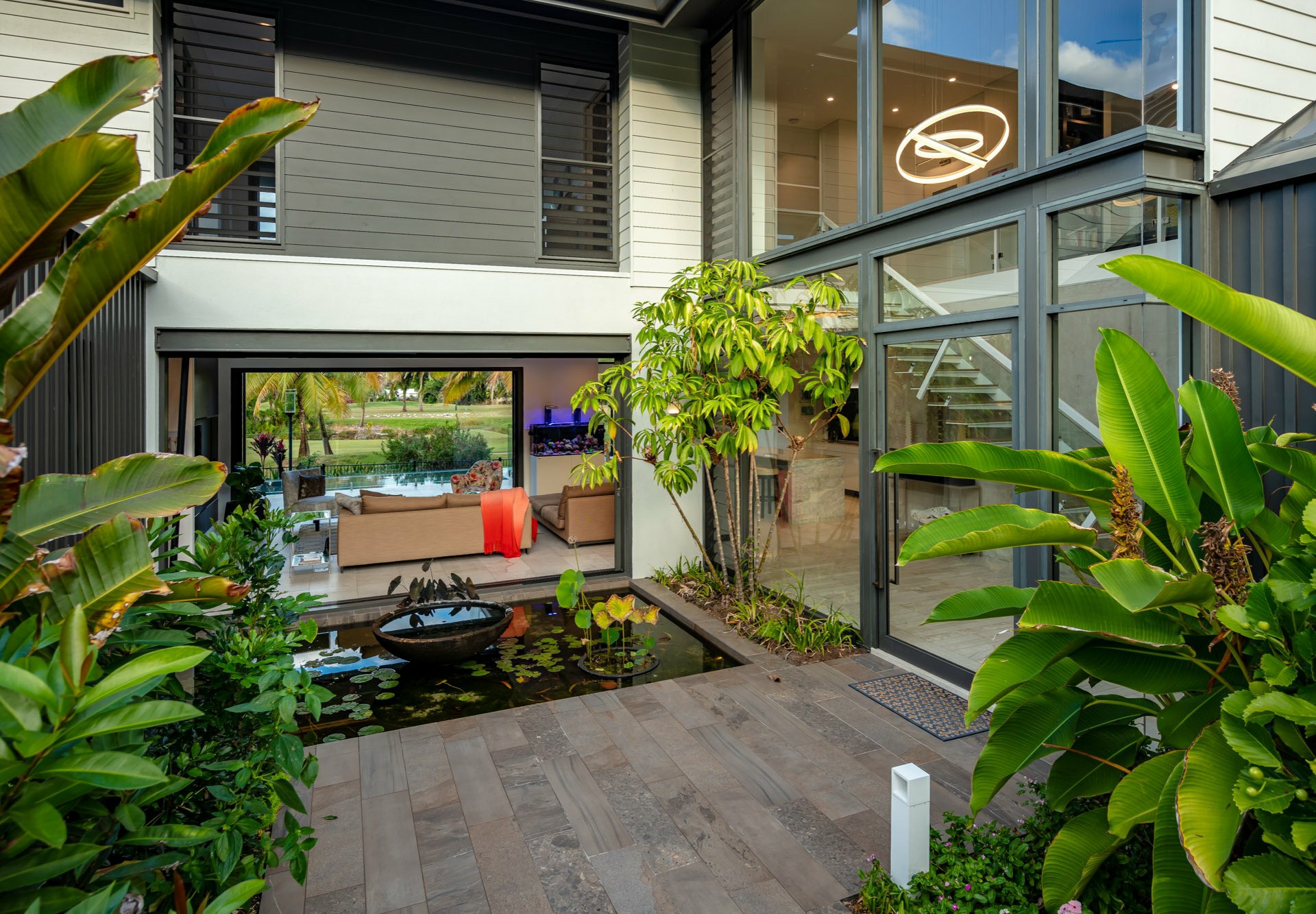 13 Cascade Drive, PORT DOUGLAS