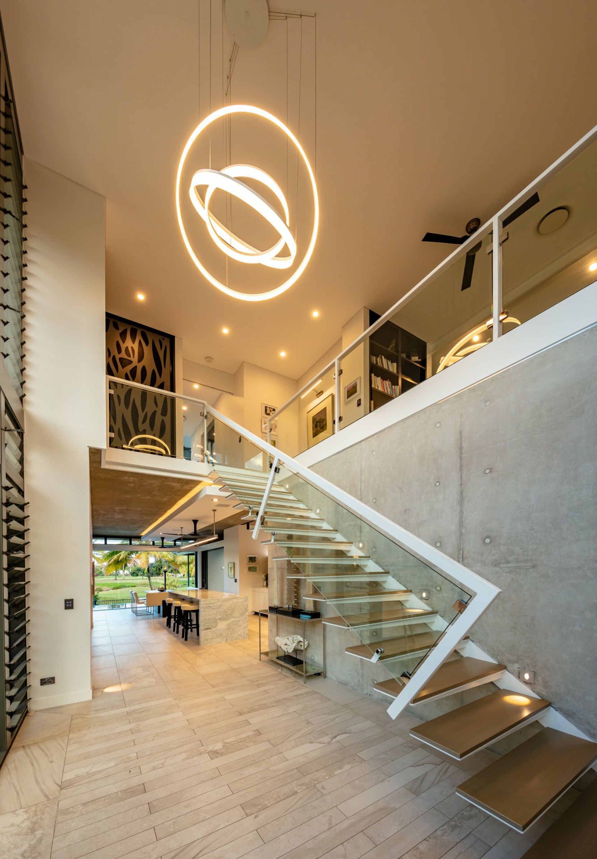13 Cascade Drive, PORT DOUGLAS