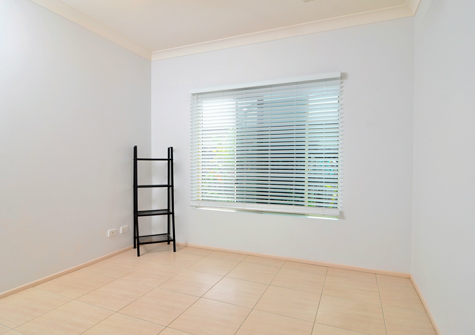 4 Riflebird Crescent, MOSSMAN