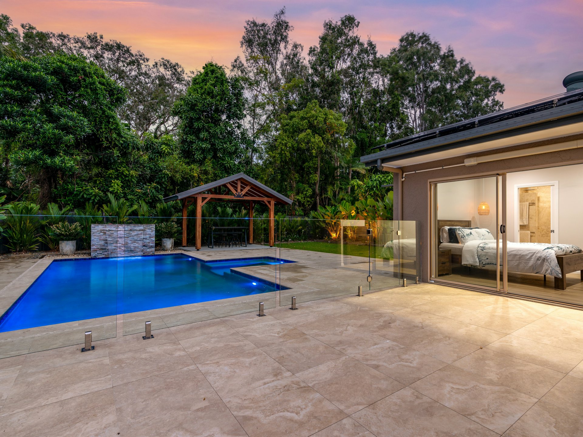 16 Birdwing Street, PORT DOUGLAS