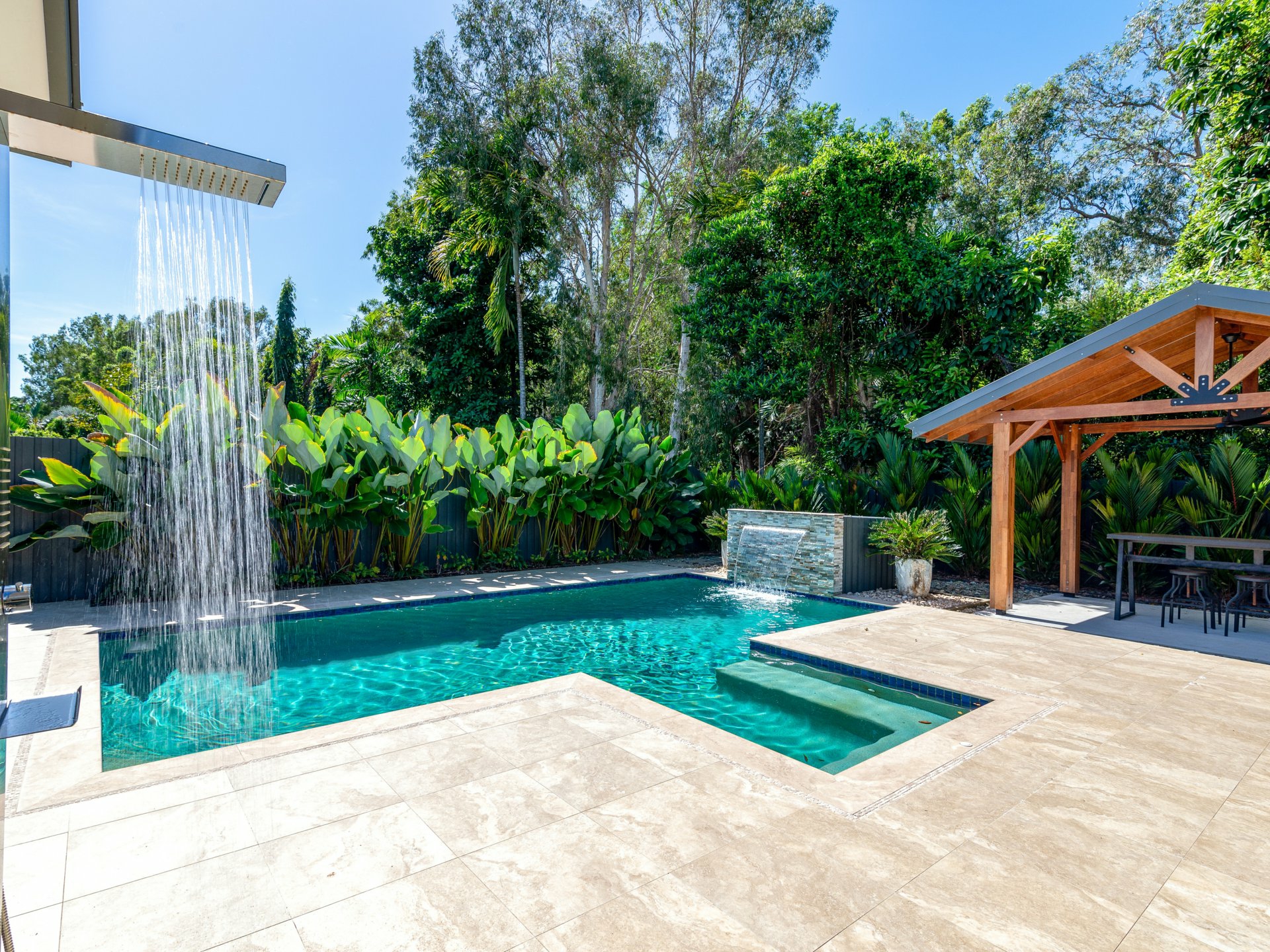 16 Birdwing Street, PORT DOUGLAS