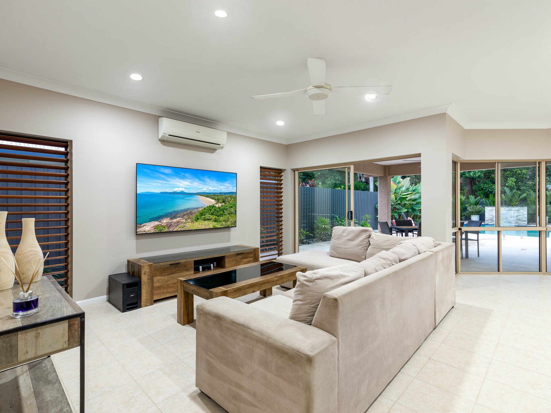 16 Birdwing Street, PORT DOUGLAS