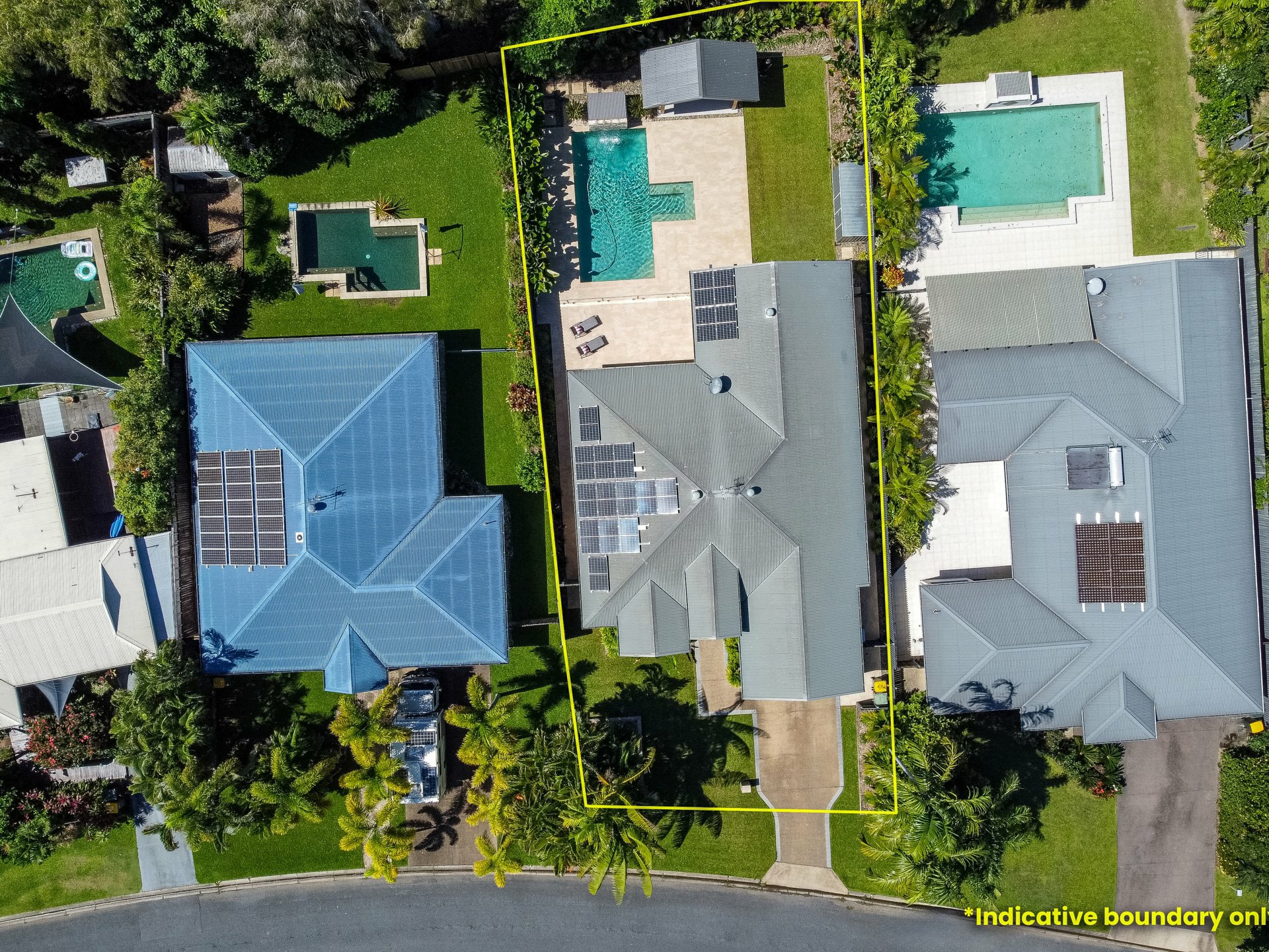 16 Birdwing Street, PORT DOUGLAS