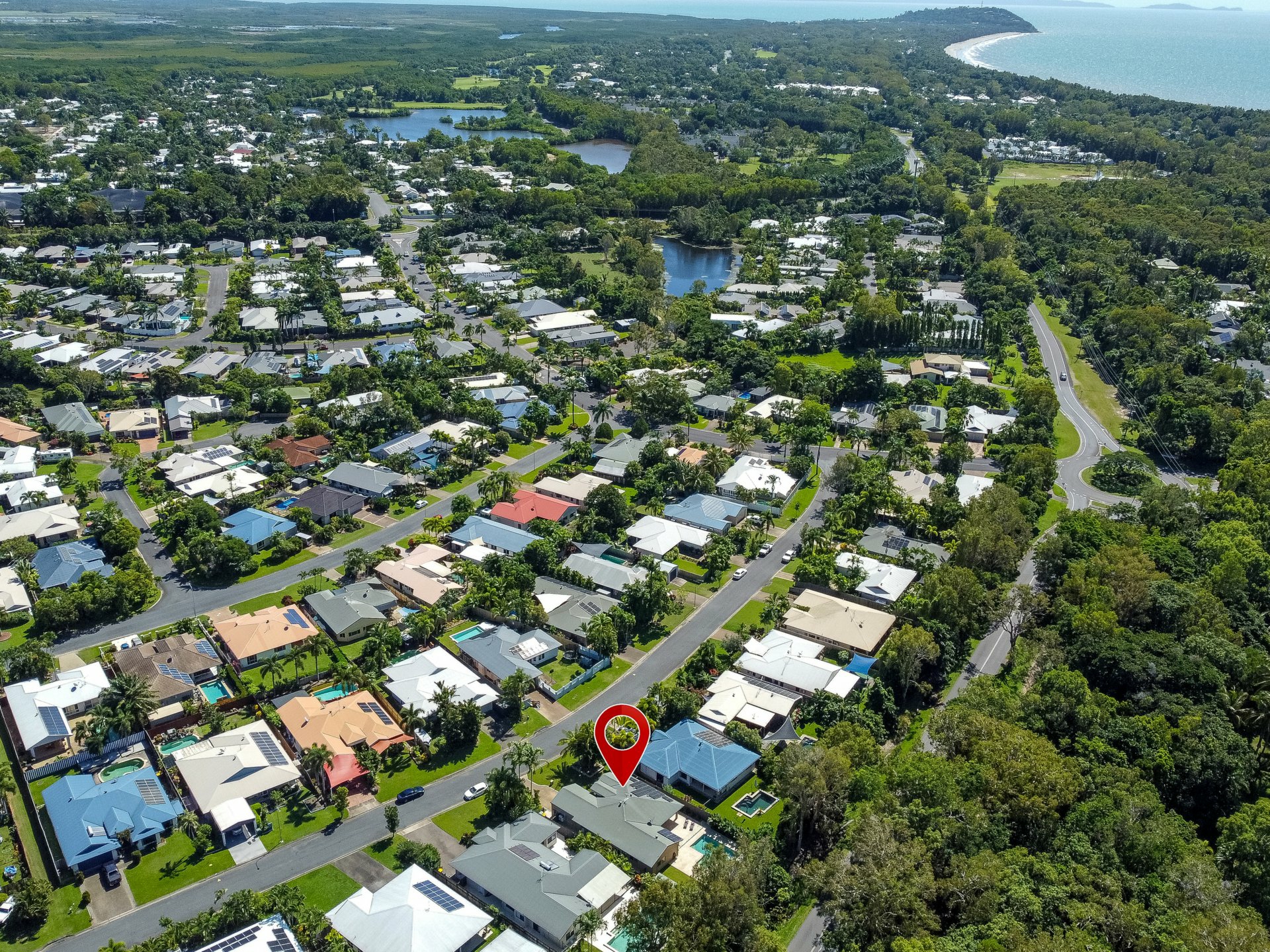 16 Birdwing Street, PORT DOUGLAS