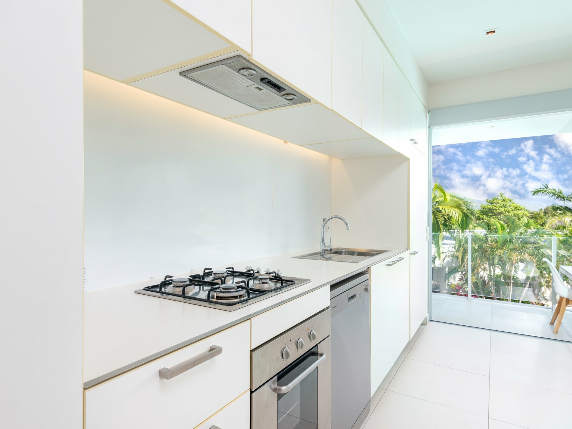 64 Pool/19-37 St Crispins Avenue, PORT DOUGLAS