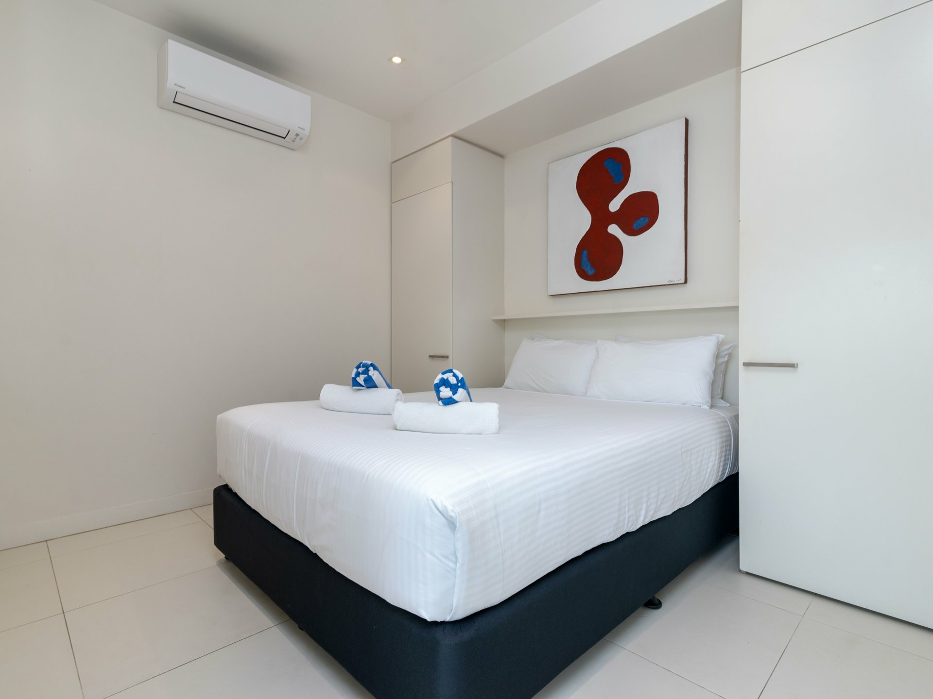 64 Pool/19-37 St Crispins Avenue, PORT DOUGLAS