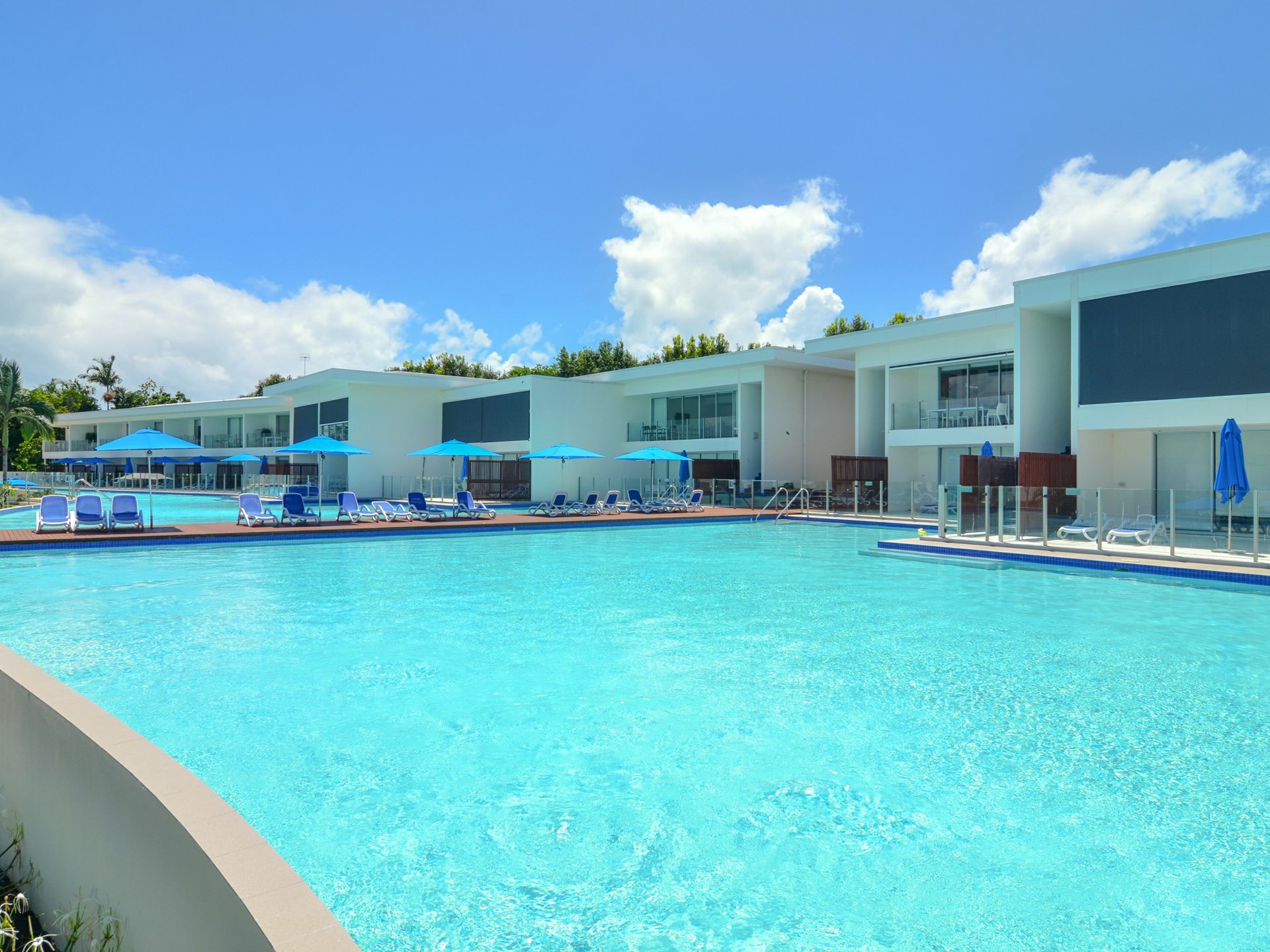 64 Pool/19-37 St Crispins Avenue, PORT DOUGLAS