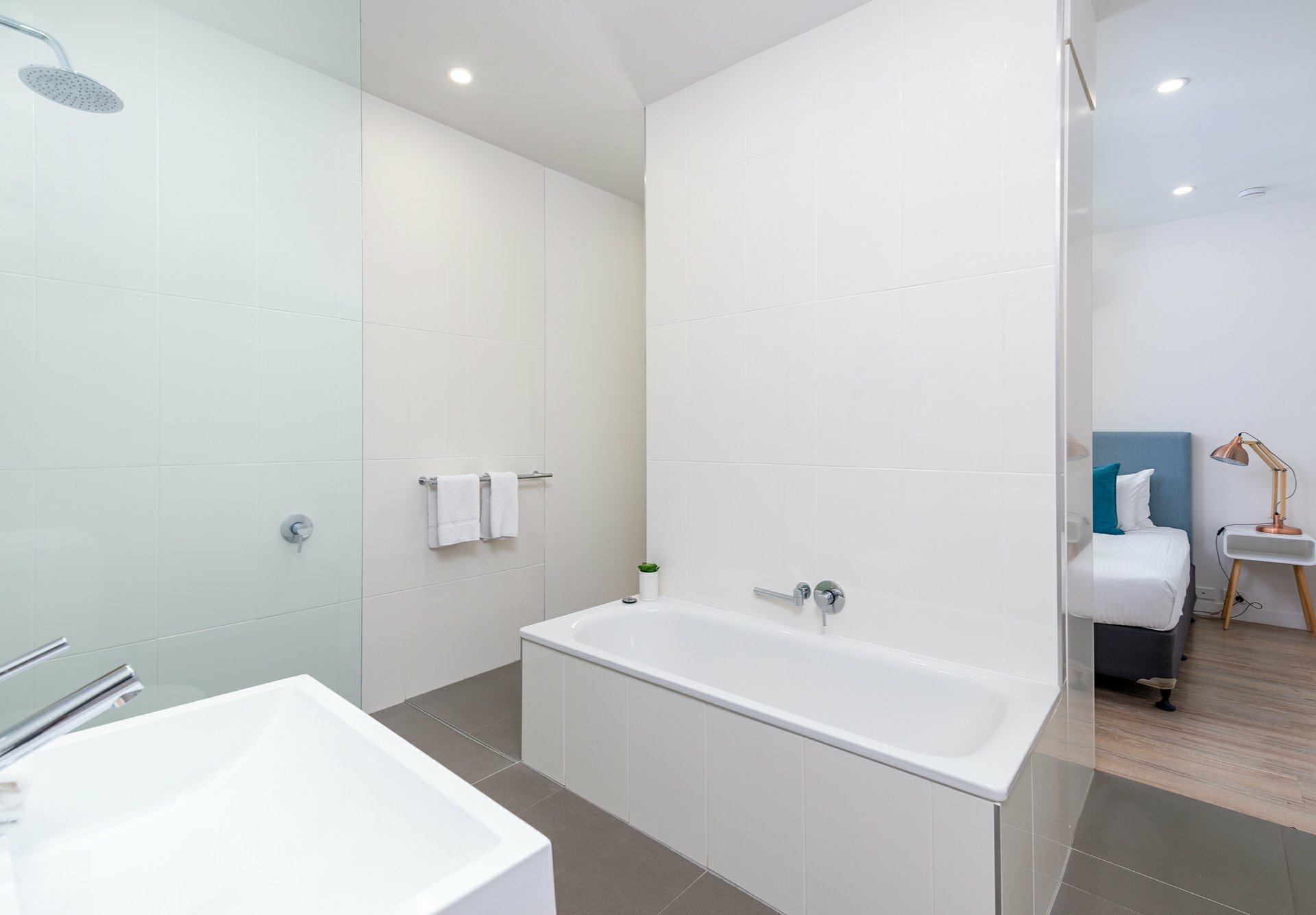 6 Pool/19-37 St Crispins Avenue — photo 13 of 22