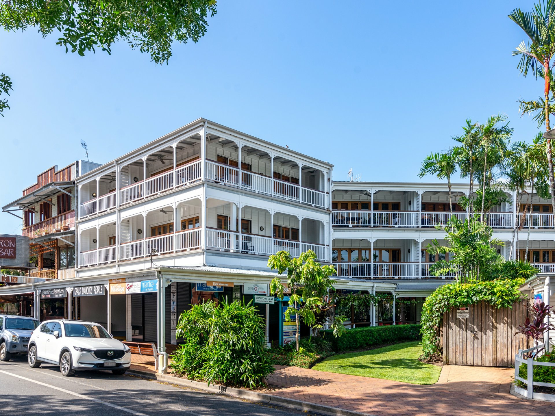 221 Mantra on the Inlet/18-20 Wharf Street, PORT DOUGLAS