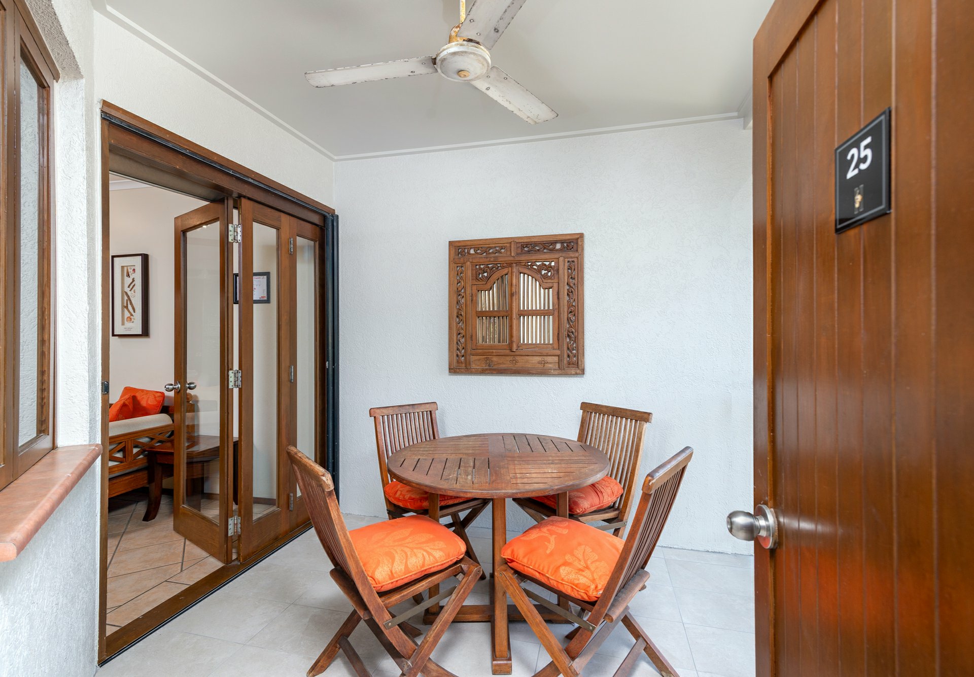 25 Hibiscus Gardens/22-24 Owen Street, PORT DOUGLAS