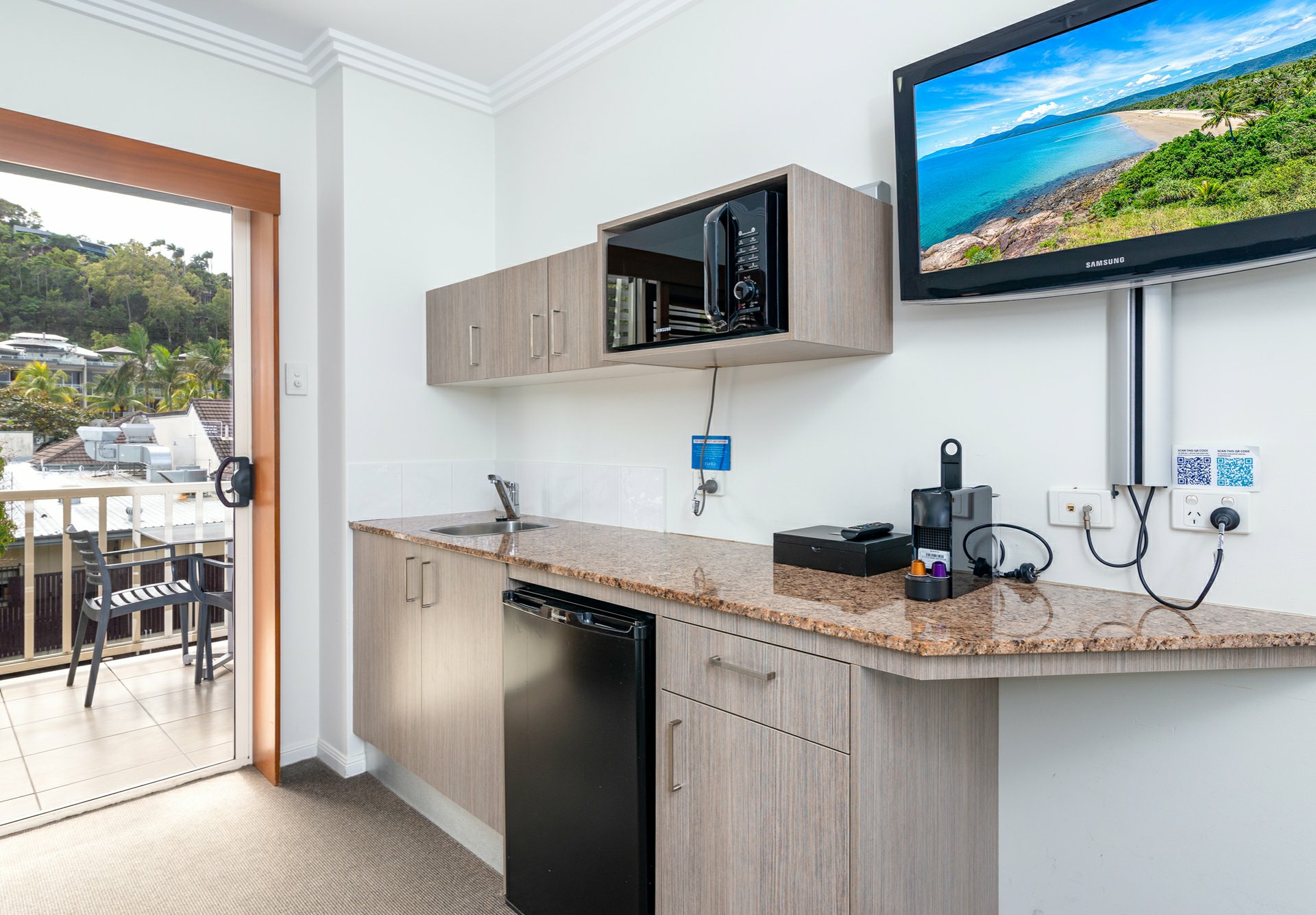 37/3-5 Davidson Street, PORT DOUGLAS