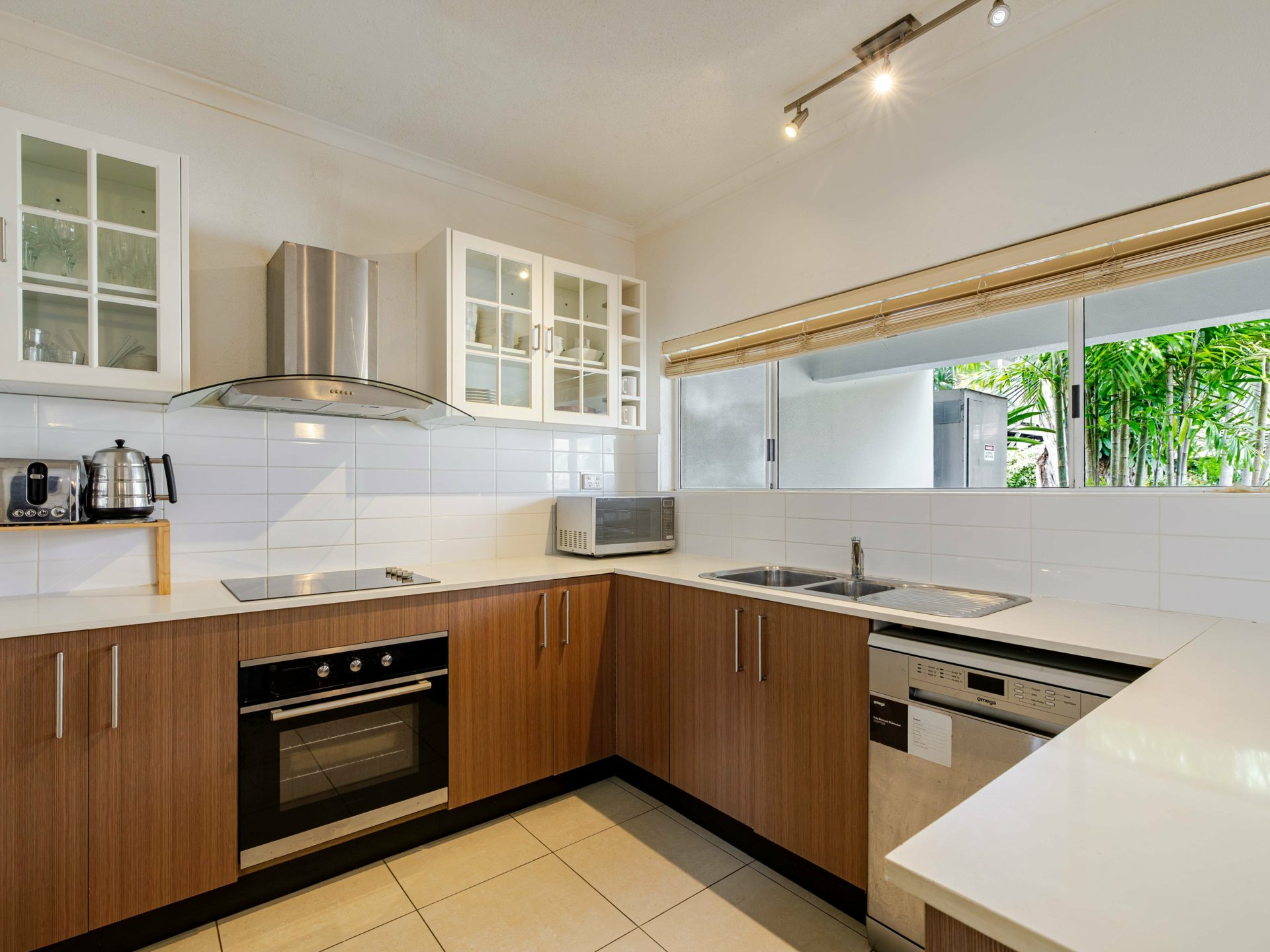 41 Reef Resort/121-137 Port Douglas Road — photo 4 of 17
