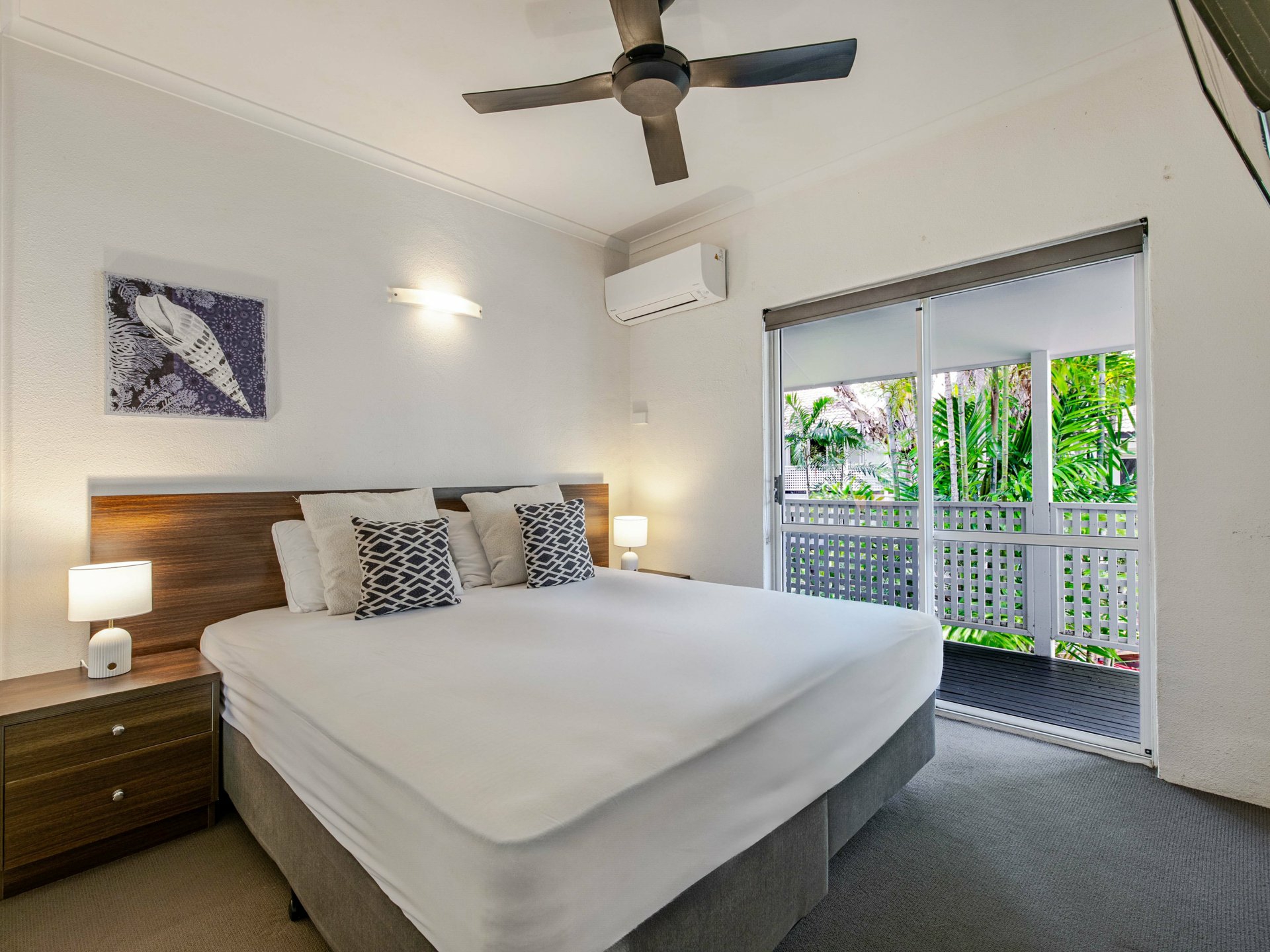 41 Reef Resort/121-137 Port Douglas Road — photo 9 of 17