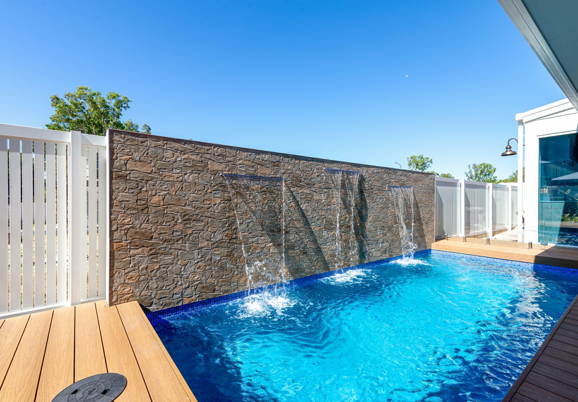 6 Camelia Court, PALM COVE