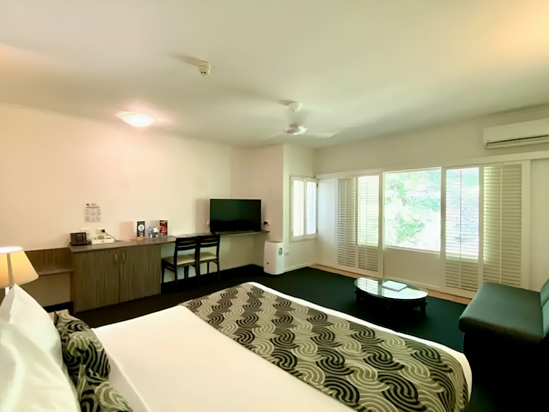 Apartment B312/316 Port Douglas Road — photo 2 of 8
