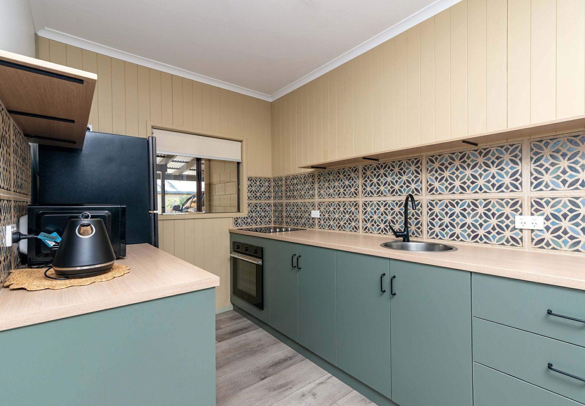 2/65 Davidson Street, PORT DOUGLAS