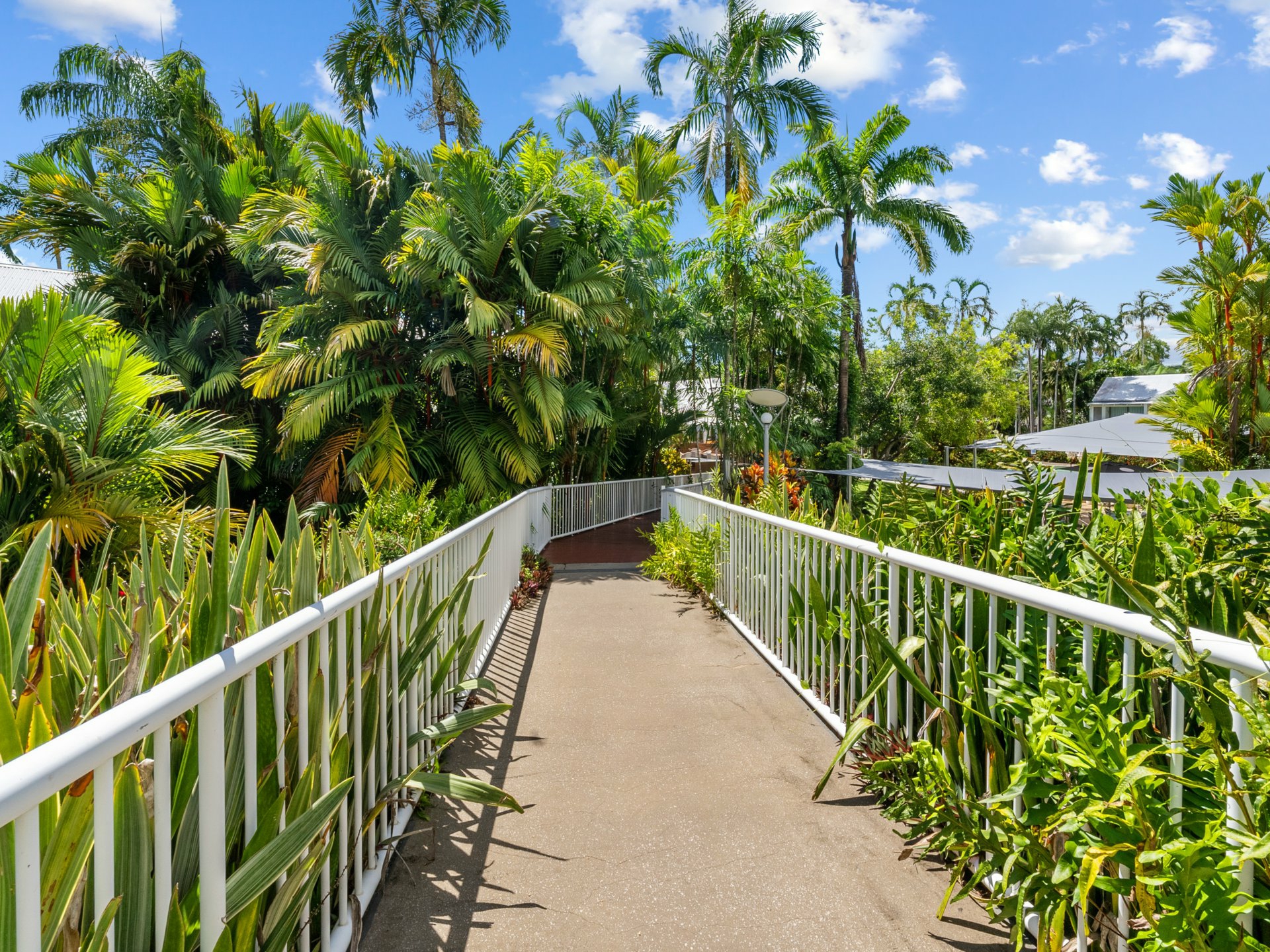Port Douglas, 4877