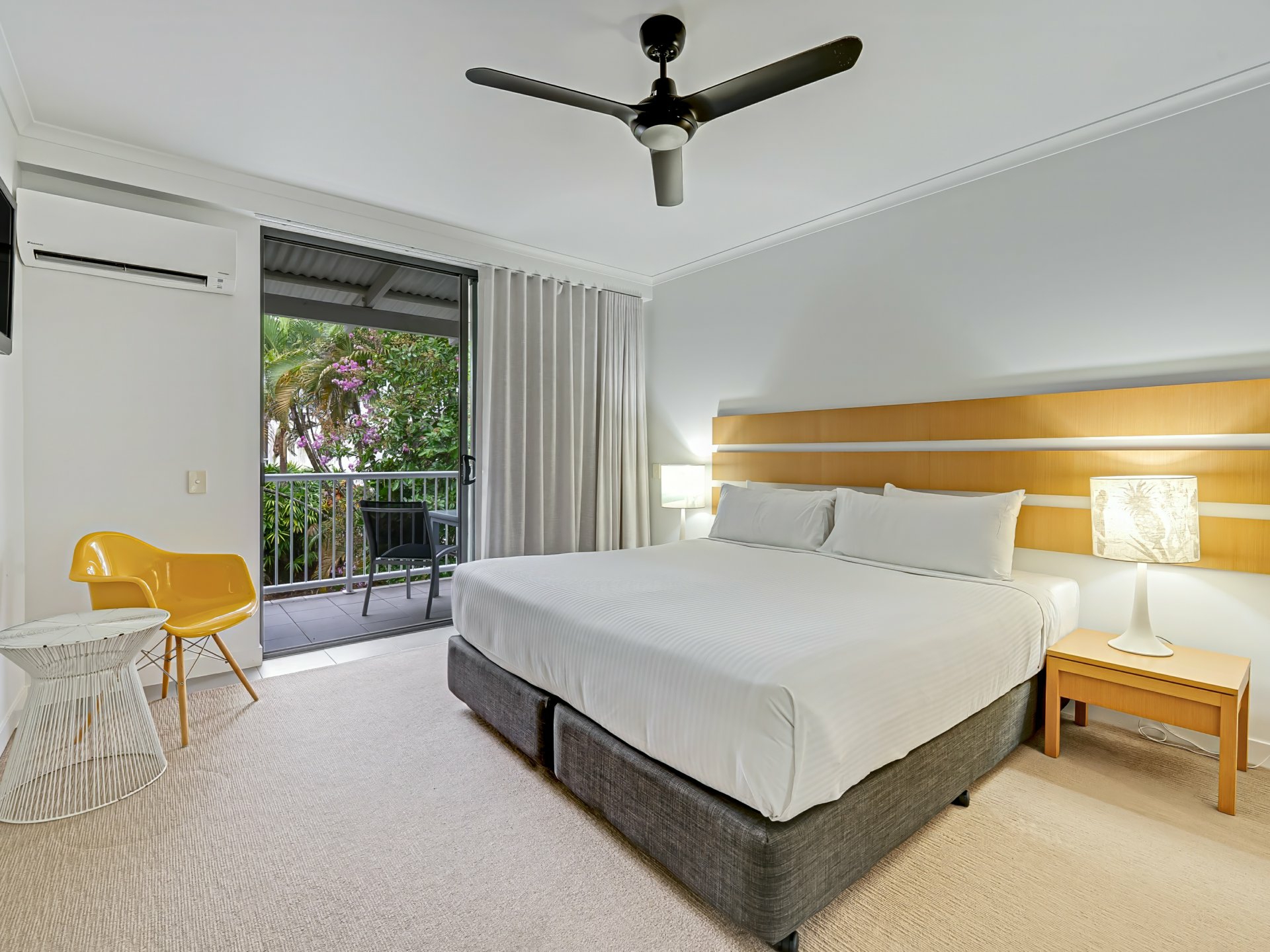 Port Douglas, 4877