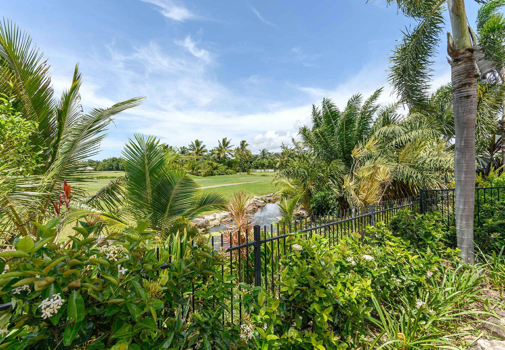 9 Cascade Drive, PORT DOUGLAS