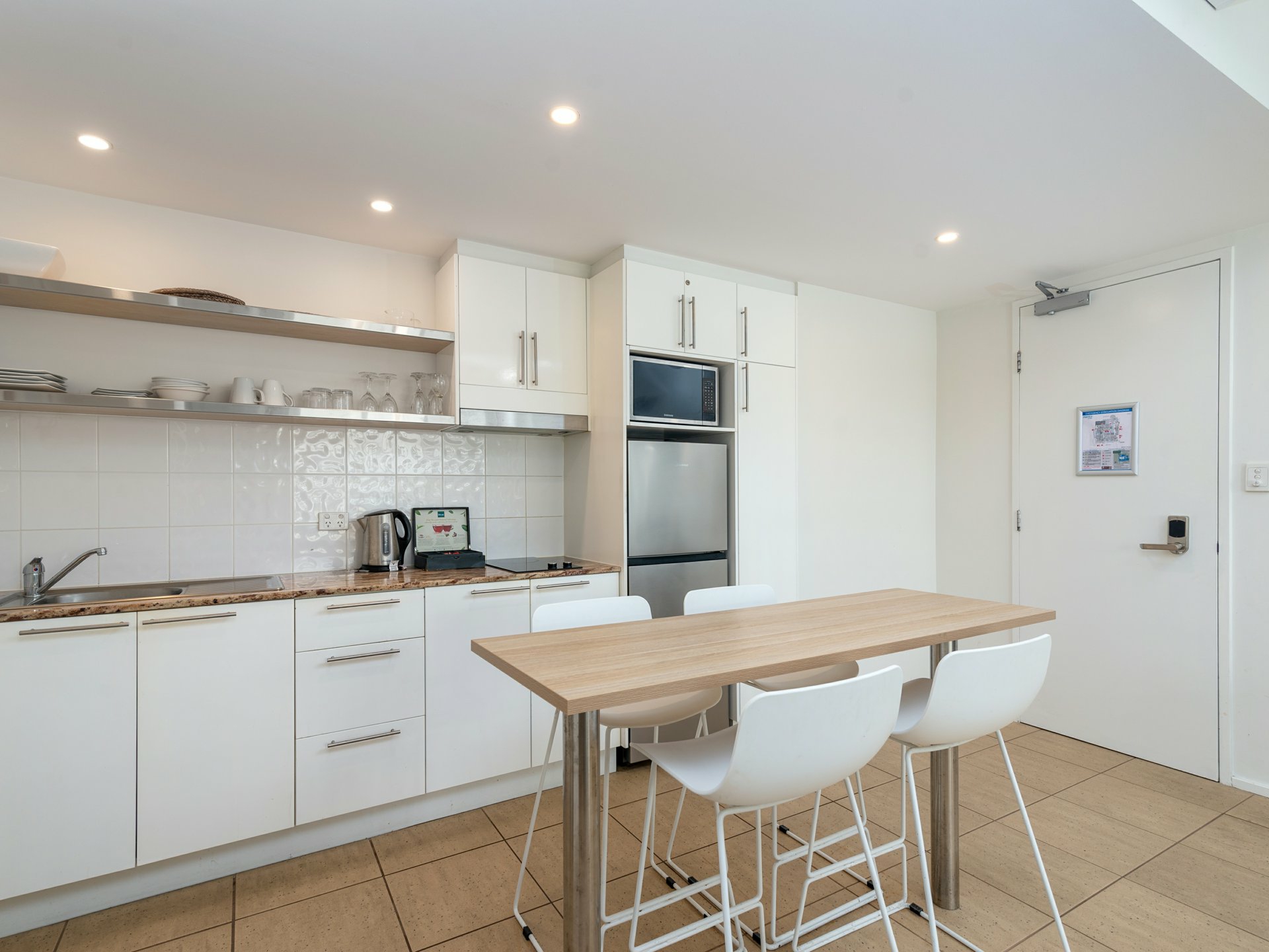 13 Portsea/70-76 Davidson Street — photo 10 of 27