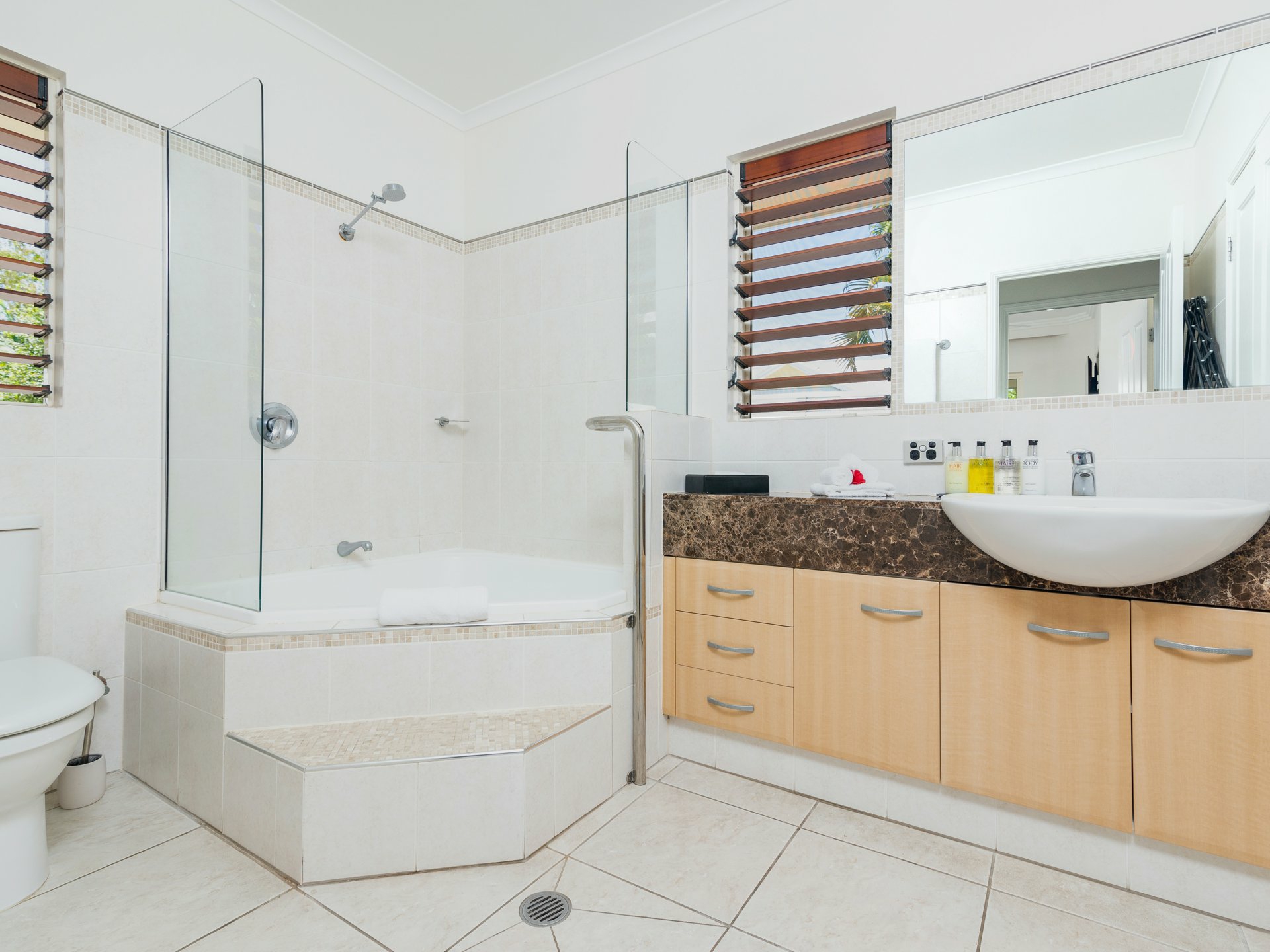 50 Paradise Links/24-70 Nautilus Street, PORT DOUGLAS