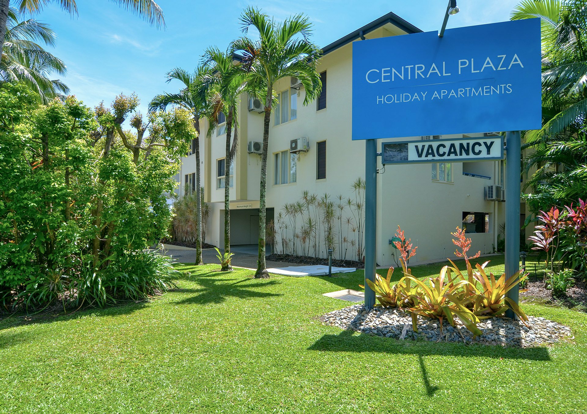 19 Central Plaza/35-37 Davidson Street, PORT DOUGLAS