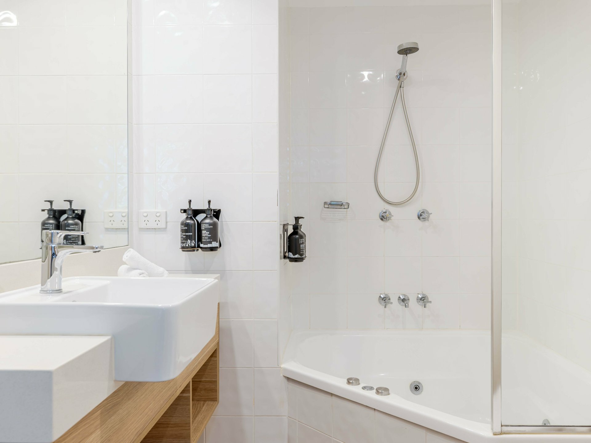 14 Portsea/70-76 Davidson Street, PORT DOUGLAS