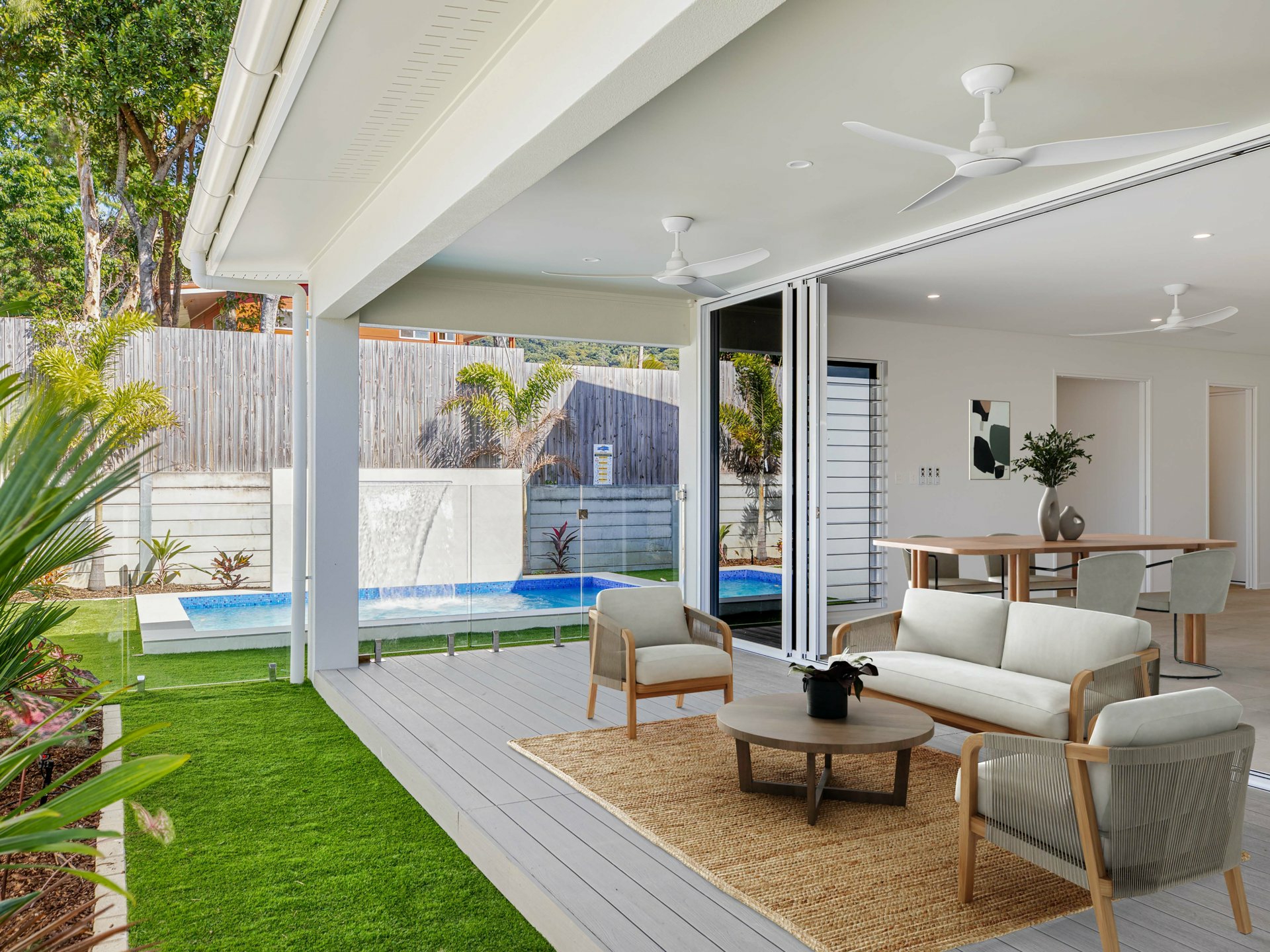 12 Camelia Court, PALM COVE
