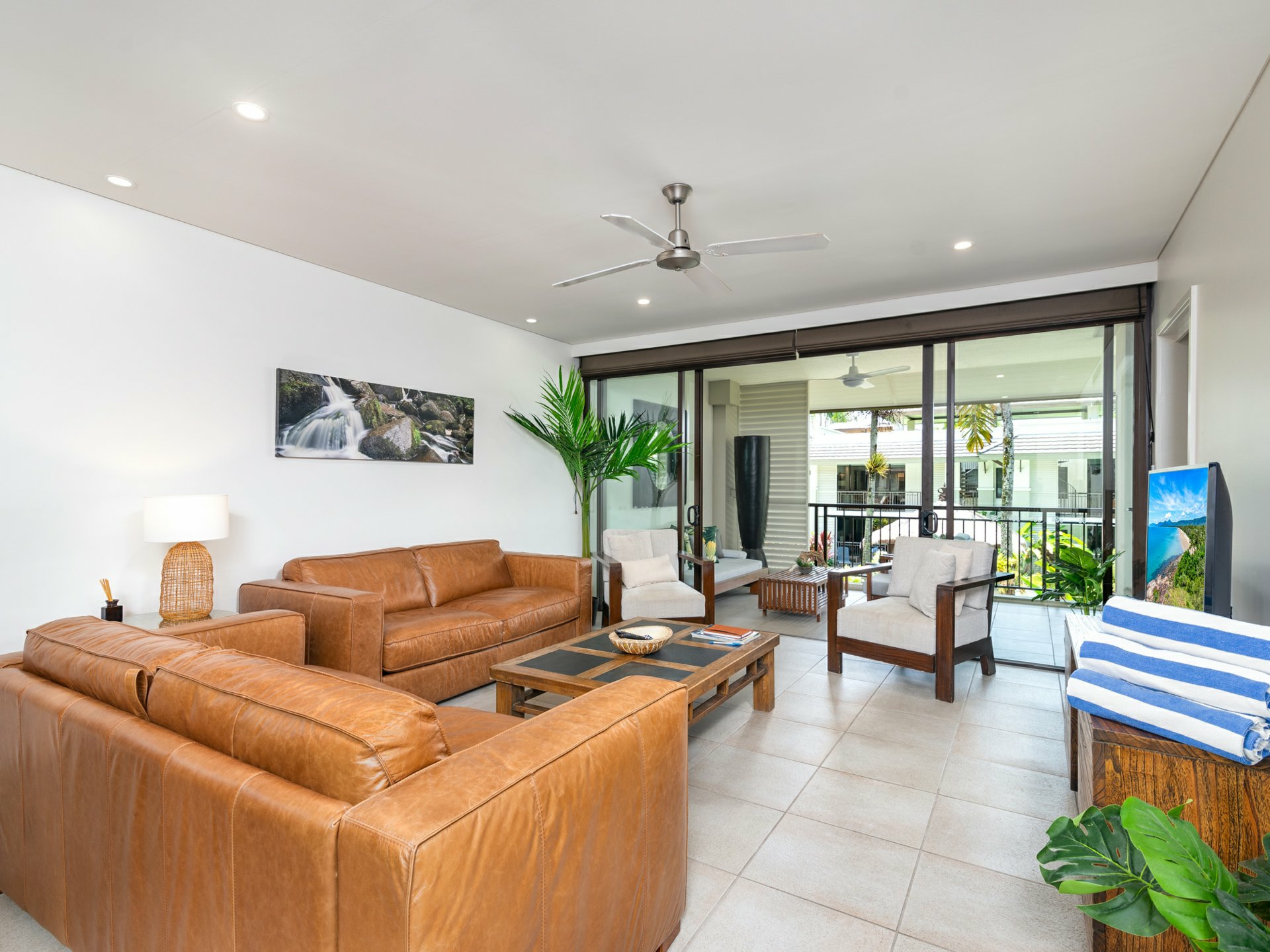 Port Douglas, 4877